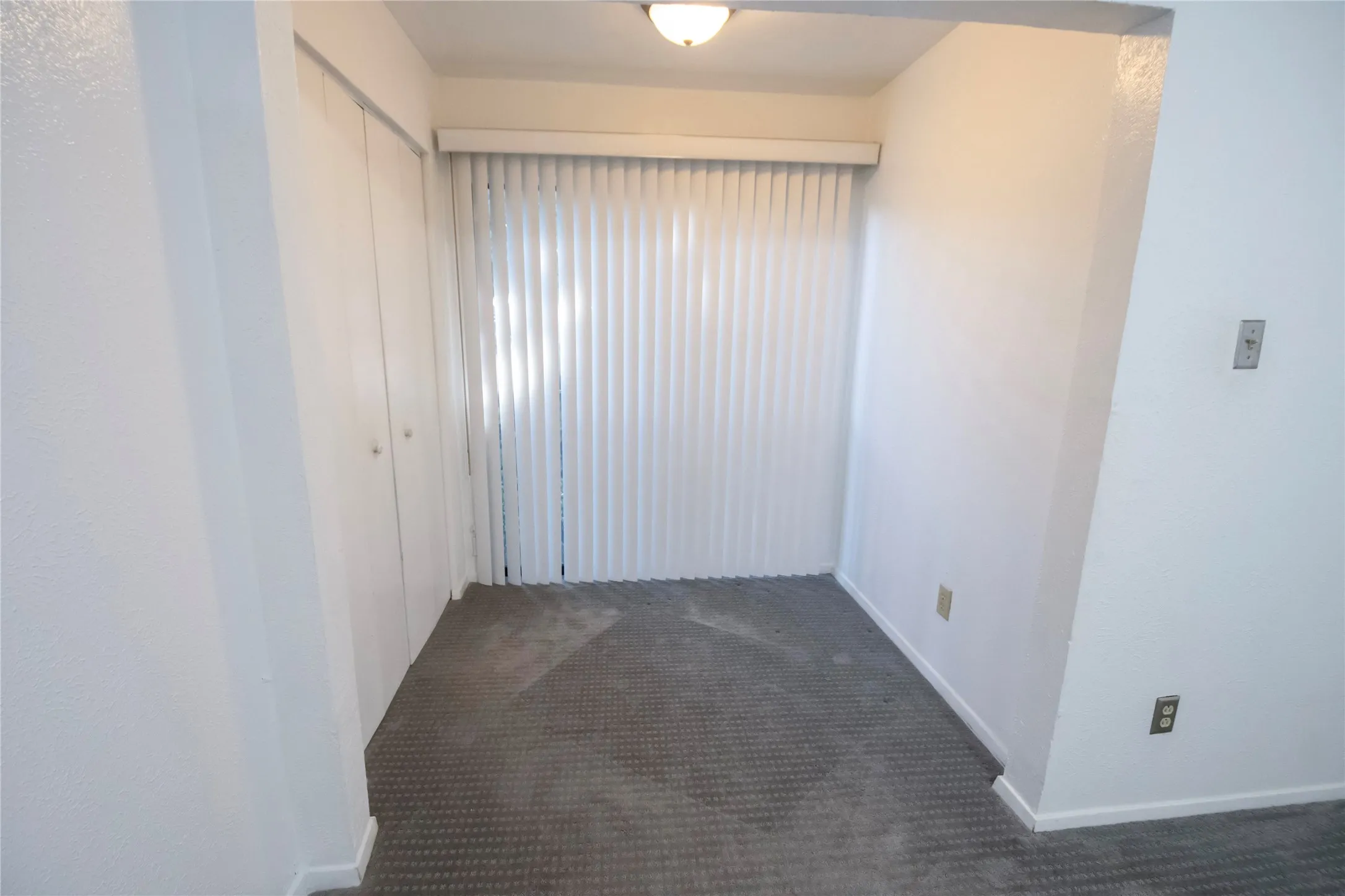 Condominium For Sale in Dallas County , 11460 Audelia Road 272, Dallas, Texas 75243, 2 Bedroom, 2 Bathroom, Garage spaces, 1,087 Sqft, built in 1980, mls#21230448, Real Estate Agent in Dallas, Homes For Sale in Dallas county, Homes For Sale in Dallas, Realtor in Dallas Texas, Real Estate Brokerage Independent Realty Texas, Luminita Cordes Realtor