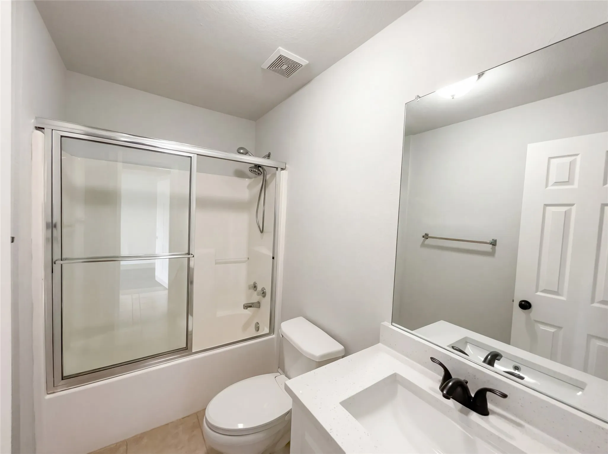 Single Family Residence For Sale in Denton County , 602 Torero Drive, Oak Point, Texas 75068, 3 Bedroom, 2 Bathroom, 2 Garage spaces, 1,269 Sqft, built in 1998, Preowned, mls#21230519, Real Estate Agent in Oak Point, Homes For Sale in Denton county, Homes For Sale in Oak Point, Realtor in Oak Point Texas, Real Estate Brokerage Independent Realty Texas, Luminita Cordes Realtor