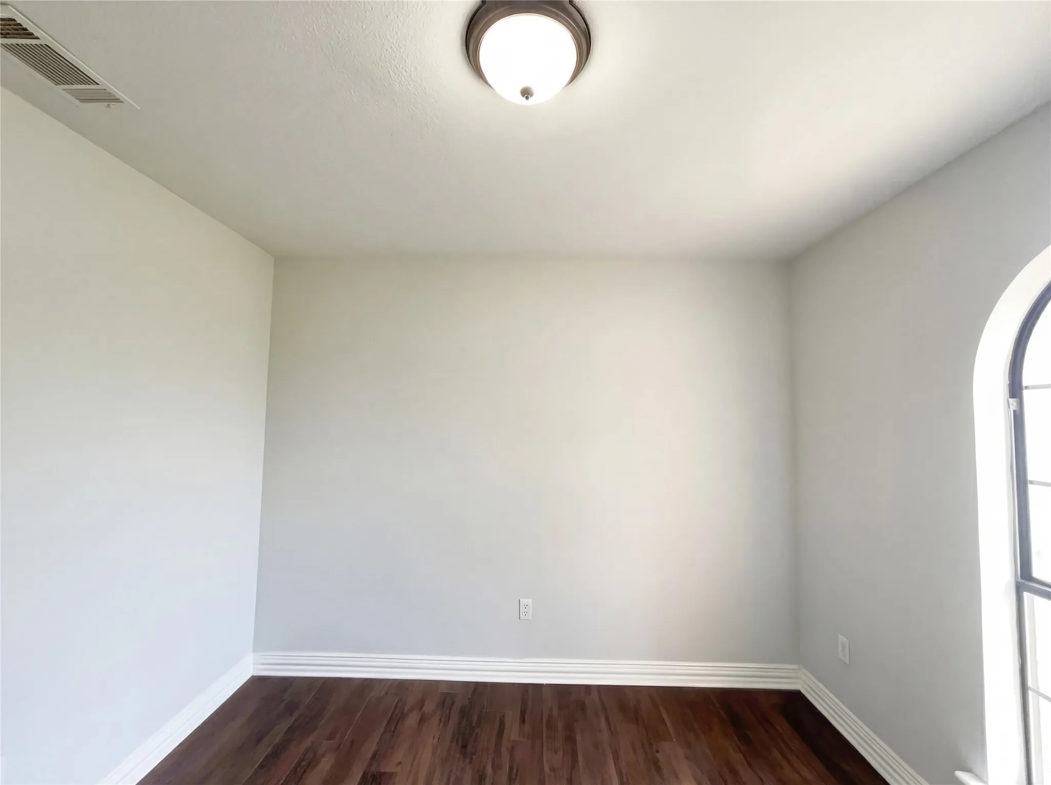 Single Family Residence For Sale in Denton County , 602 Torero Drive, Oak Point, Texas 75068, 3 Bedroom, 2 Bathroom, 2 Garage spaces, 1,269 Sqft, built in 1998, Preowned, mls#21230519, Real Estate Agent in Oak Point, Homes For Sale in Denton county, Homes For Sale in Oak Point, Realtor in Oak Point Texas, Real Estate Brokerage Independent Realty Texas, Luminita Cordes Realtor