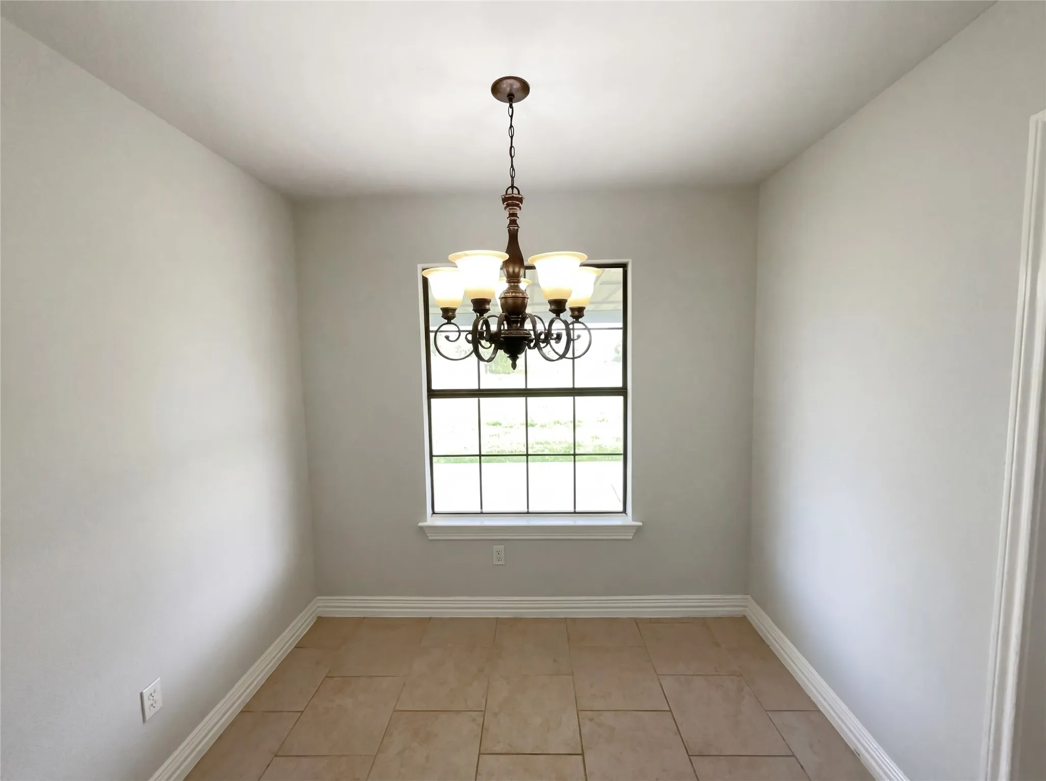 Single Family Residence For Sale in Denton County , 602 Torero Drive, Oak Point, Texas 75068, 3 Bedroom, 2 Bathroom, 2 Garage spaces, 1,269 Sqft, built in 1998, Preowned, mls#21230519, Real Estate Agent in Oak Point, Homes For Sale in Denton county, Homes For Sale in Oak Point, Realtor in Oak Point Texas, Real Estate Brokerage Independent Realty Texas, Luminita Cordes Realtor