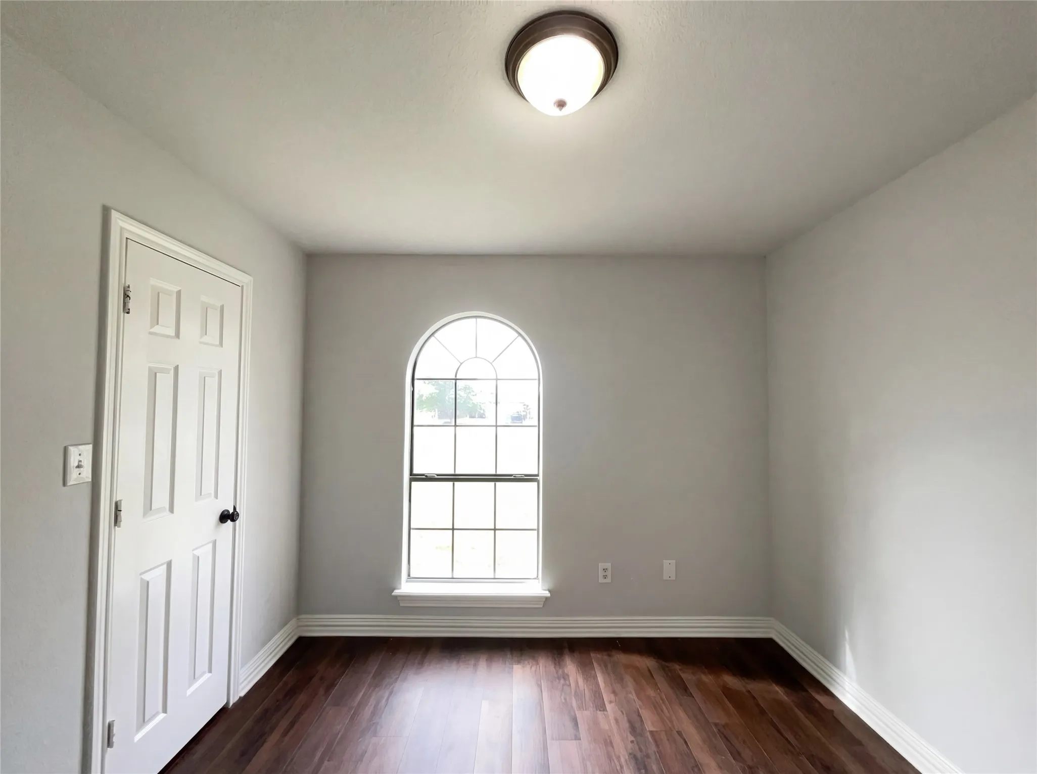 Single Family Residence For Sale in Denton County , 602 Torero Drive, Oak Point, Texas 75068, 3 Bedroom, 2 Bathroom, 2 Garage spaces, 1,269 Sqft, built in 1998, Preowned, mls#21230519, Real Estate Agent in Oak Point, Homes For Sale in Denton county, Homes For Sale in Oak Point, Realtor in Oak Point Texas, Real Estate Brokerage Independent Realty Texas, Luminita Cordes Realtor