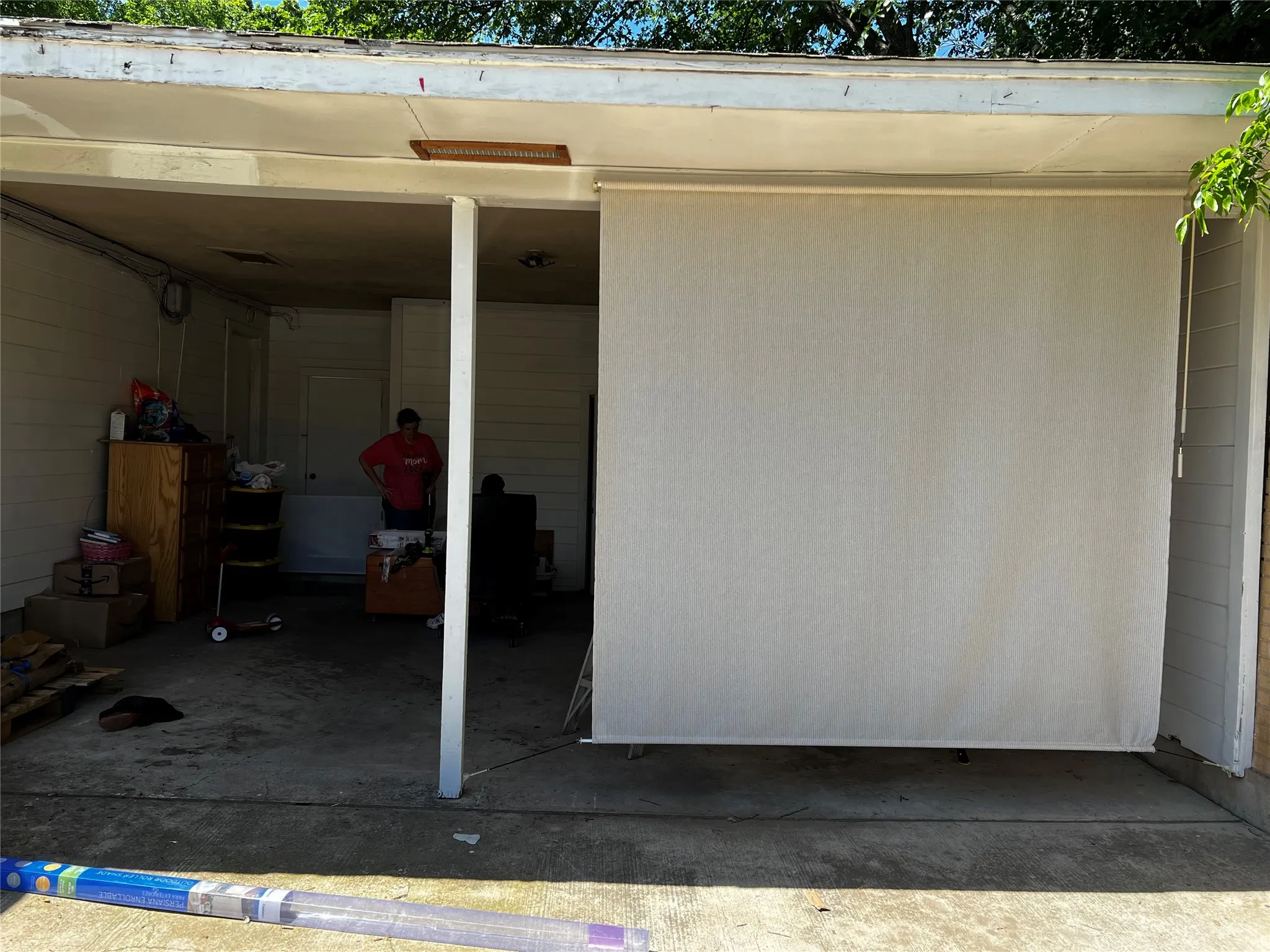 Single Family Residence For Sale in Mc Lennan County , 2408 Lake Air Drive, Waco, Texas 76710, 3 Bedroom, 2 Bathroom, 2 Garage spaces, 1,683 Sqft, built in 1955, Price $190,000, mls#21230091, Real Estate Agent in Waco, Homes For Sale in Mc Lennan county, Homes For Sale in Waco, Realtor in Waco Texas, Real Estate Brokerage Independent Realty Texas, Luminita Cordes Realtor