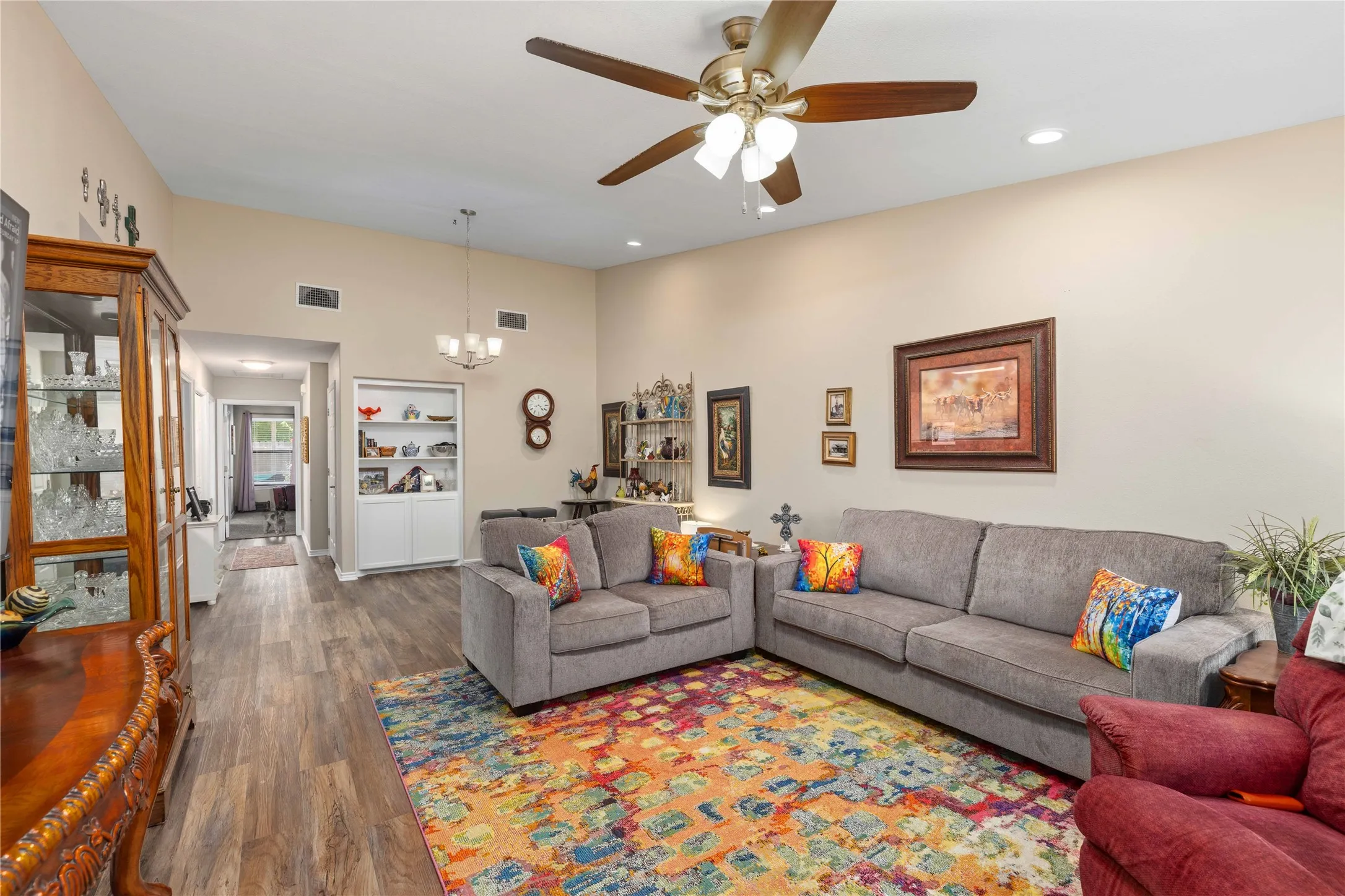Single Family Residence For Sale in Brown County , 213 Wills Way, Early, Texas 76802, 2 Bedroom, 2 Bathroom, 1 Garage spaces, 1,358 Sqft, built in 2003, Preowned, mls#21229891, Real Estate Agent in Early, Homes For Sale in Brown county, Homes For Sale in Early, Realtor in Early Texas, Real Estate Brokerage Independent Realty Texas, Luminita Cordes Realtor