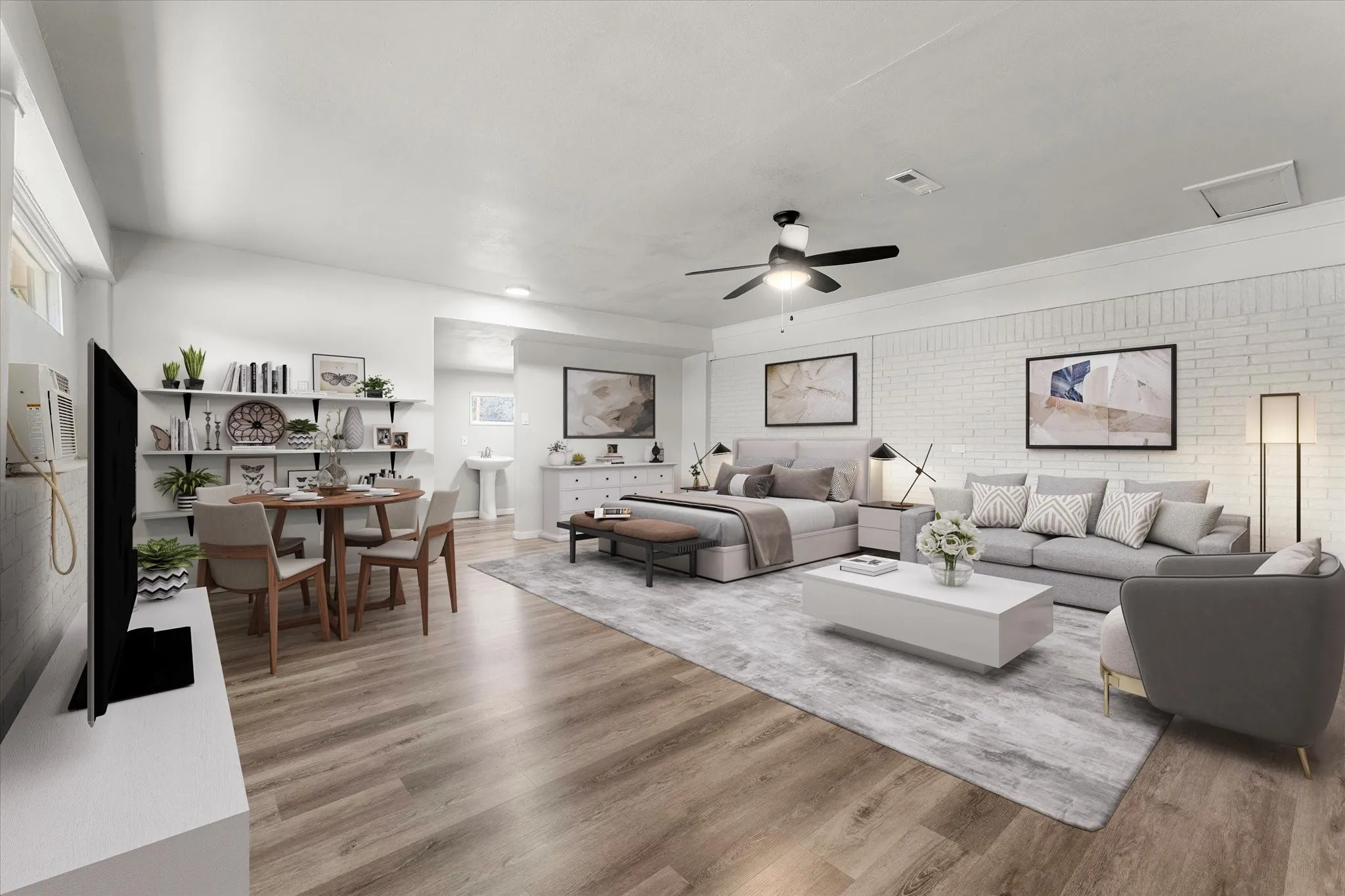 Single Family Residence For Sale in Wood County , 613 Graham Street, Mineola, Texas 75773, 3 Bedroom, 3 Bathroom, 2 Garage spaces, 1,985 Sqft, built in 1960, mls#21230404, Real Estate Agent in Mineola, Homes For Sale in Wood county, Homes For Sale in Mineola, Realtor in Mineola Texas, Real Estate Brokerage Independent Realty Texas, Luminita Cordes Realtor