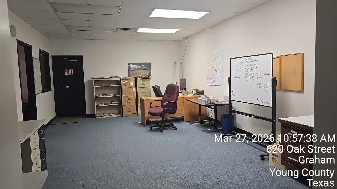 Office For Sale in Young County , 620 Oak Street, Graham, Texas 76450, 0, 0, Garage spaces, 0 Sqft, built in 1950, Preowned, mls#21230630, Real Estate Agent in Graham, Homes For Sale in Young county, Homes For Sale in Graham, Realtor in Graham Texas, Real Estate Brokerage Independent Realty Texas, Luminita Cordes Realtor