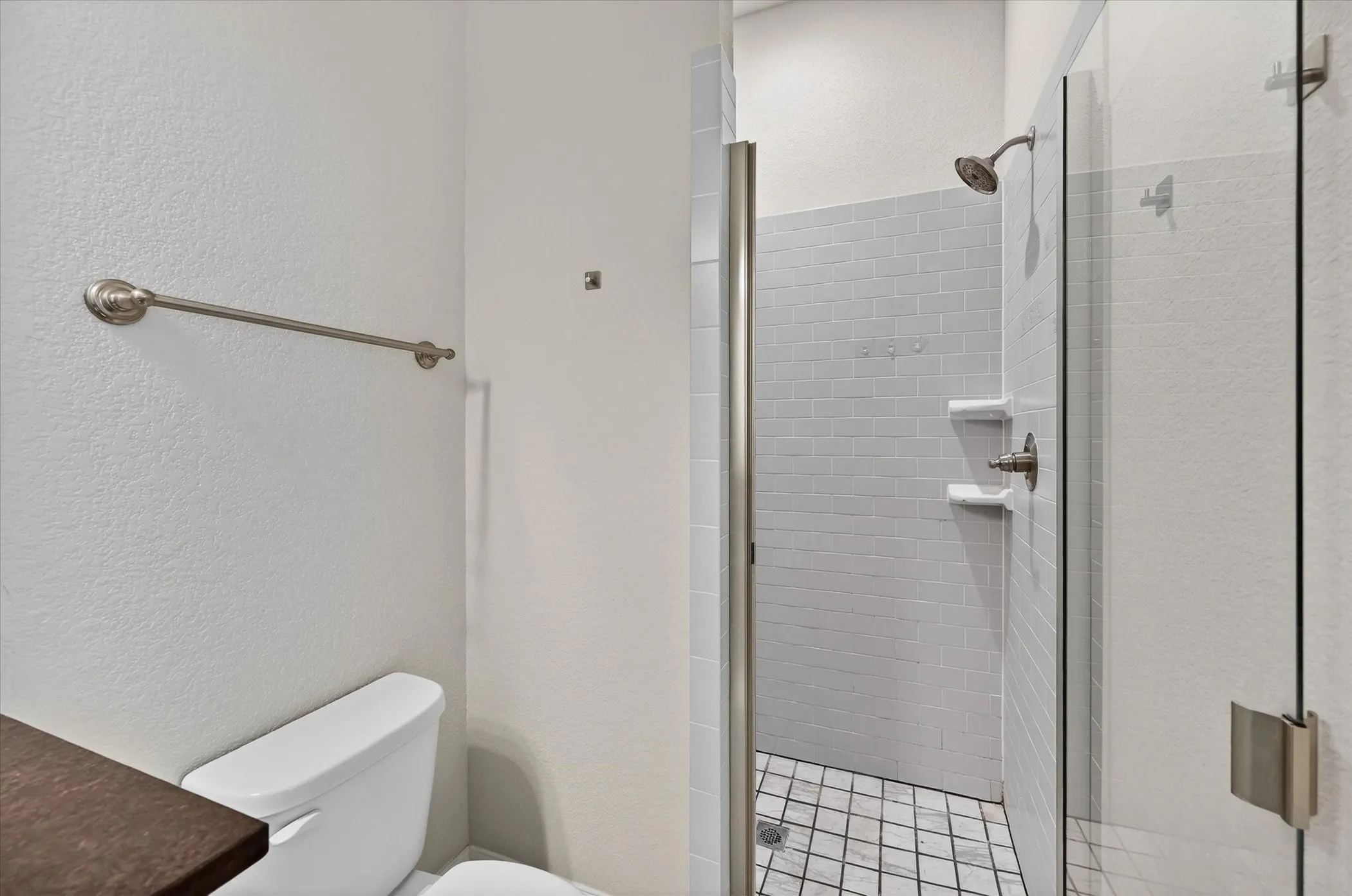 Townhouse For Sale in Tarrant County , 5407 Winged Foot Drive, Arlington, Texas 76017, 3 Bedroom, 3 Bathroom, 2 Garage spaces, 1,877 Sqft, built in 2021, Preowned, mls#21229506, Real Estate Agent in Arlington, Homes For Sale in Tarrant county, Homes For Sale in Arlington, Realtor in Arlington Texas, Real Estate Brokerage Independent Realty Texas, Luminita Cordes Realtor