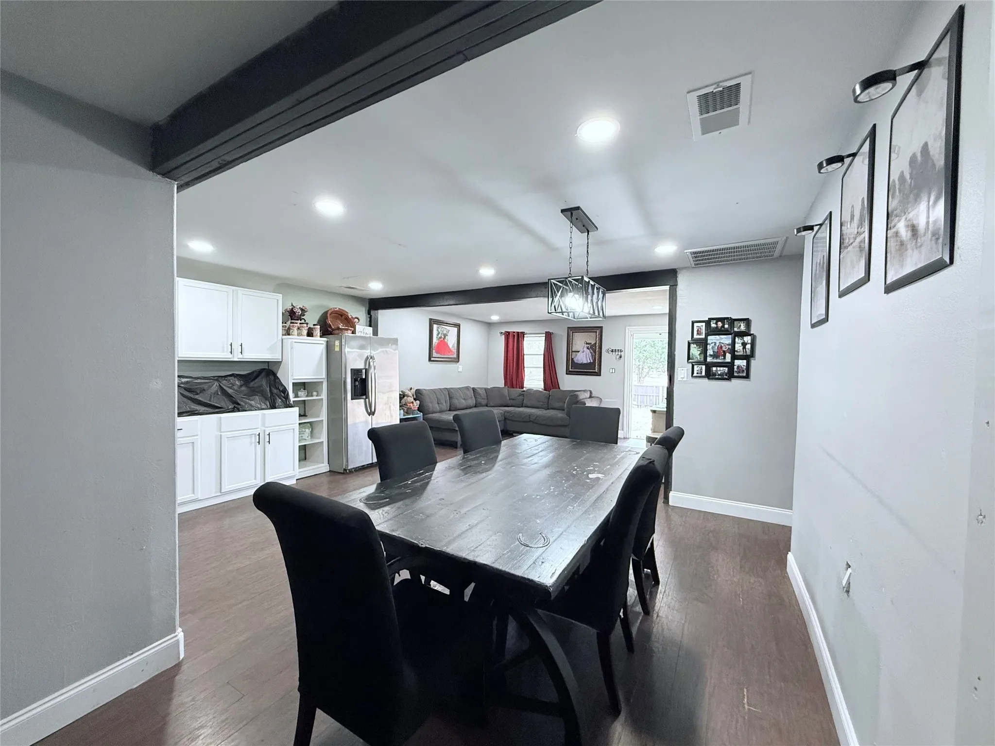 Single Family Residence For Sale in Dallas County , 7323 Red Bud Drive, Dallas, Texas 75227, 3 Bedrooms, 2 Bathrooms, Garage spaces, 1,548 Sqft, built in 1940, Price $251,888, mls#21230778, Real Estate Agent in Dallas, Homes For Sale in Dallas county, Homes For Sale in Dallas, Realtor in Dallas Texas, Real Estate Brokerage Independent Realty Texas, Luminita Cordes Realtor