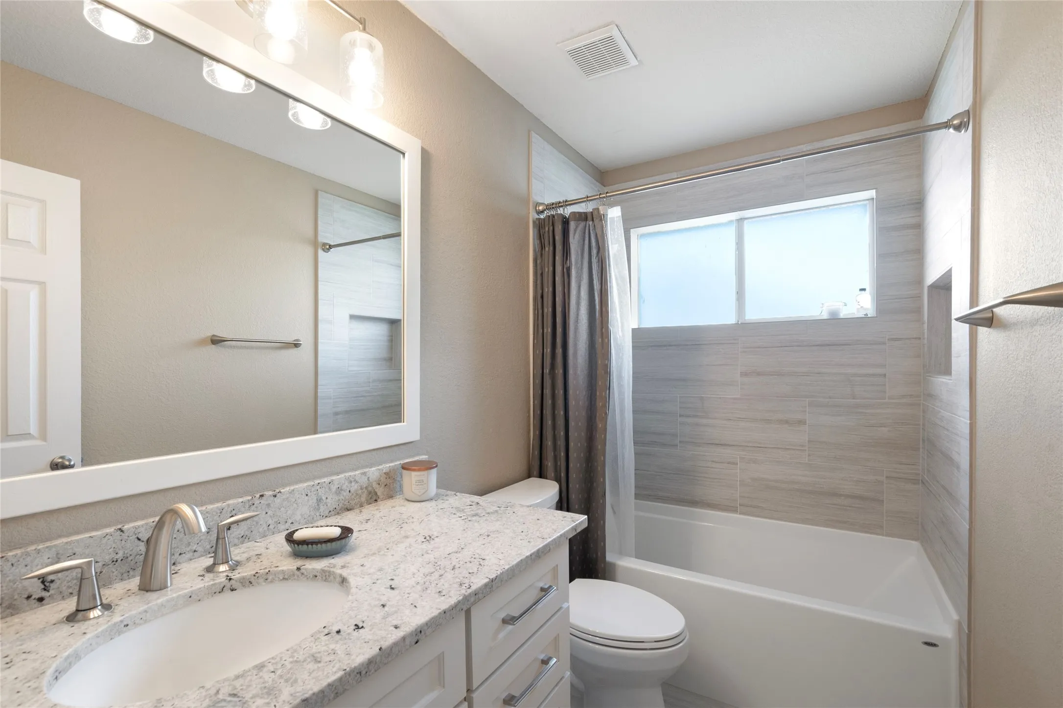 2nd floor bathroom