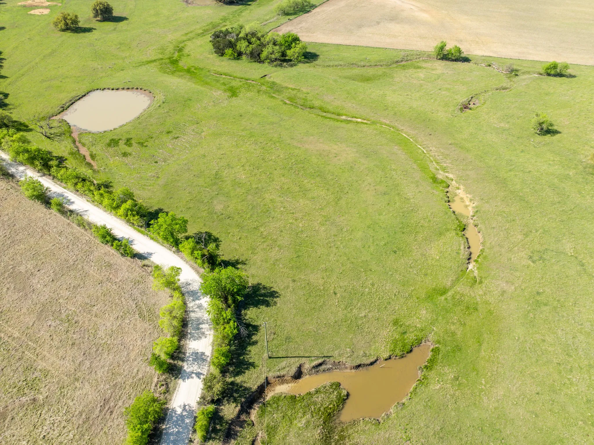 Ranch For Sale in Hill County , TBD HCR 1211, Whitney, Texas 76692, 0, 0, Garage spaces, 0 Sqft, built in 0, mls#21227055, Real Estate Agent in Whitney, Homes For Sale in Hill county, Homes For Sale in Whitney, Realtor in Whitney Texas, Real Estate Brokerage Independent Realty Texas, Luminita Cordes Realtor