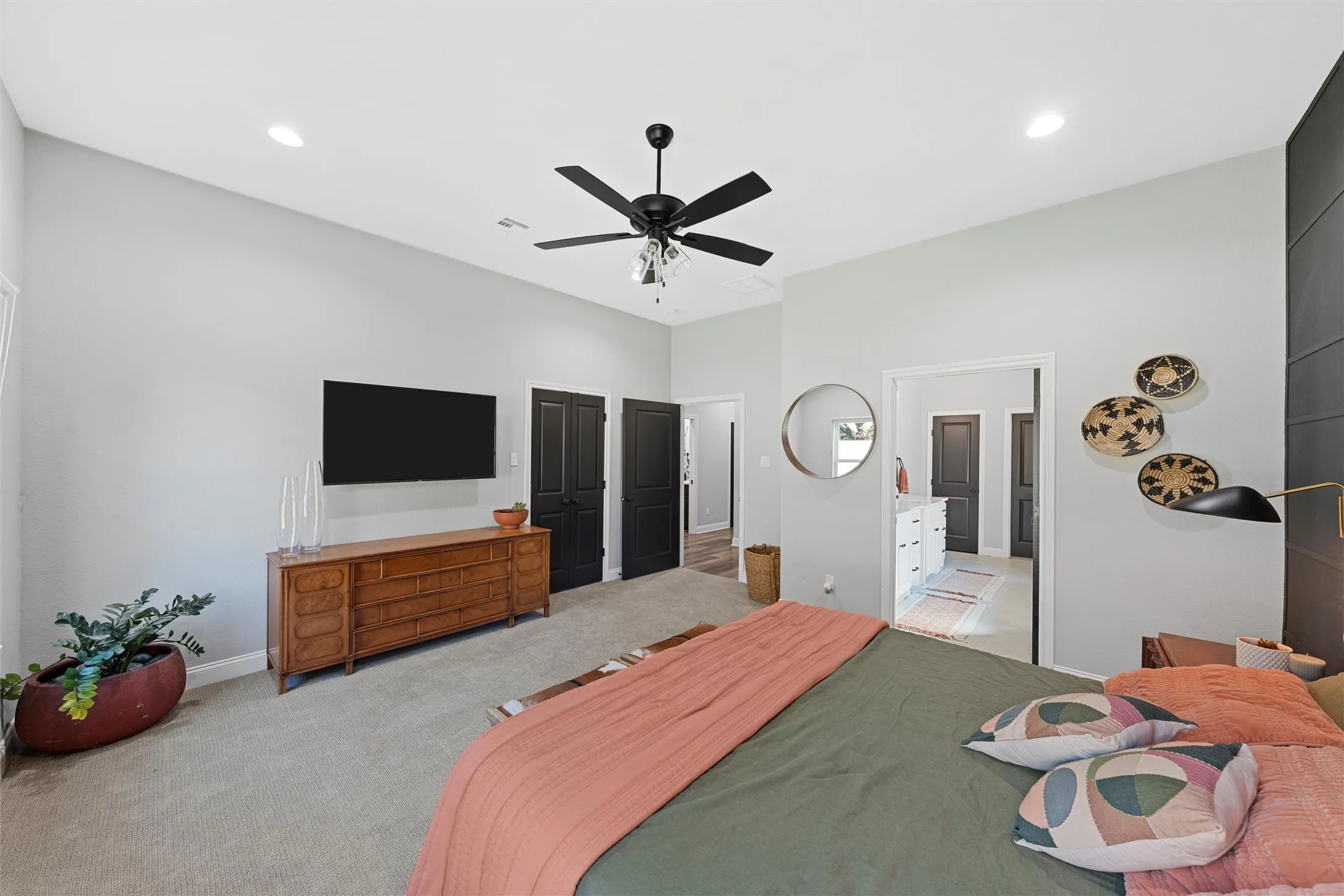 Single Family Residence For Sale in Mc Lennan County , 905 Day Star Drive, Hewitt, Texas 76643, 4 Bedroom, 3 Bathroom, 2 Garage spaces, 2,399 Sqft, built in 2023, Price $494,900, mls#21230922, Real Estate Agent in Hewitt, Homes For Sale in Mc Lennan county, Homes For Sale in Hewitt, Realtor in Hewitt Texas, Real Estate Brokerage Independent Realty Texas, Luminita Cordes Realtor