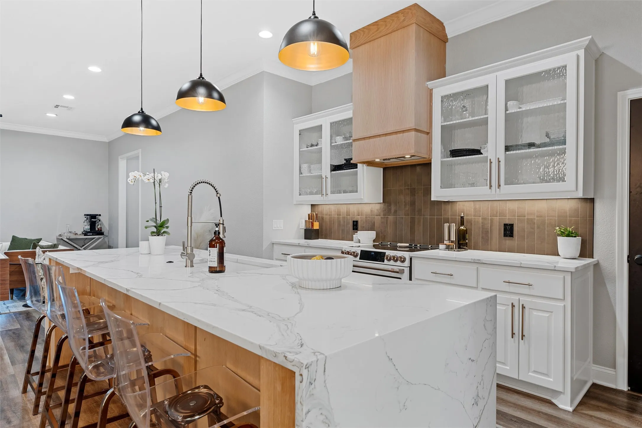Single Family Residence For Sale in Mc Lennan County , 905 Day Star Drive, Hewitt, Texas 76643, 4 Bedroom, 3 Bathroom, 2 Garage spaces, 2,399 Sqft, built in 2023, Price $494,900, mls#21230922, Real Estate Agent in Hewitt, Homes For Sale in Mc Lennan county, Homes For Sale in Hewitt, Realtor in Hewitt Texas, Real Estate Brokerage Independent Realty Texas, Luminita Cordes Realtor