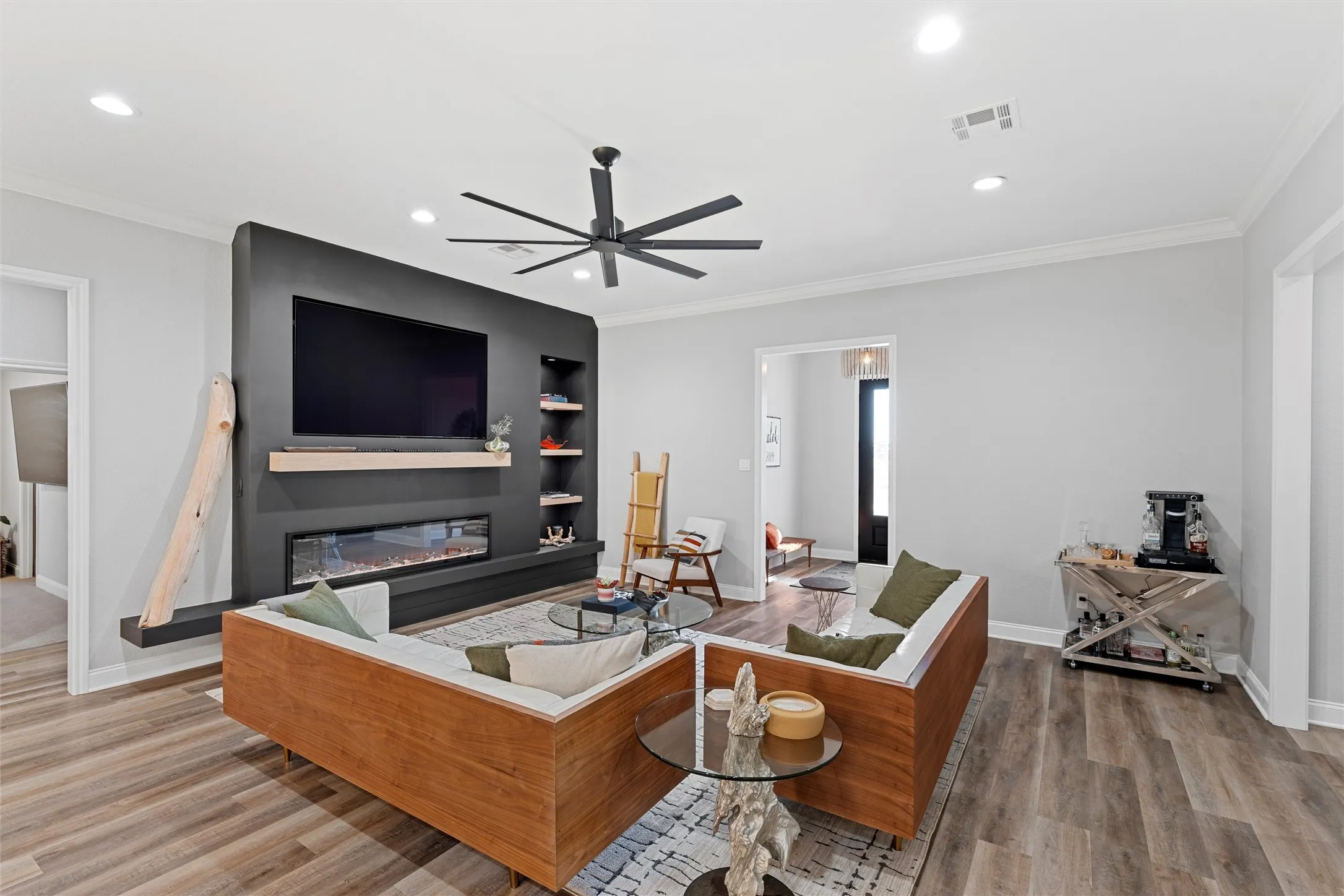 Single Family Residence For Sale in Mc Lennan County , 905 Day Star Drive, Hewitt, Texas 76643, 4 Bedroom, 3 Bathroom, 2 Garage spaces, 2,399 Sqft, built in 2023, Price $494,900, mls#21230922, Real Estate Agent in Hewitt, Homes For Sale in Mc Lennan county, Homes For Sale in Hewitt, Realtor in Hewitt Texas, Real Estate Brokerage Independent Realty Texas, Luminita Cordes Realtor