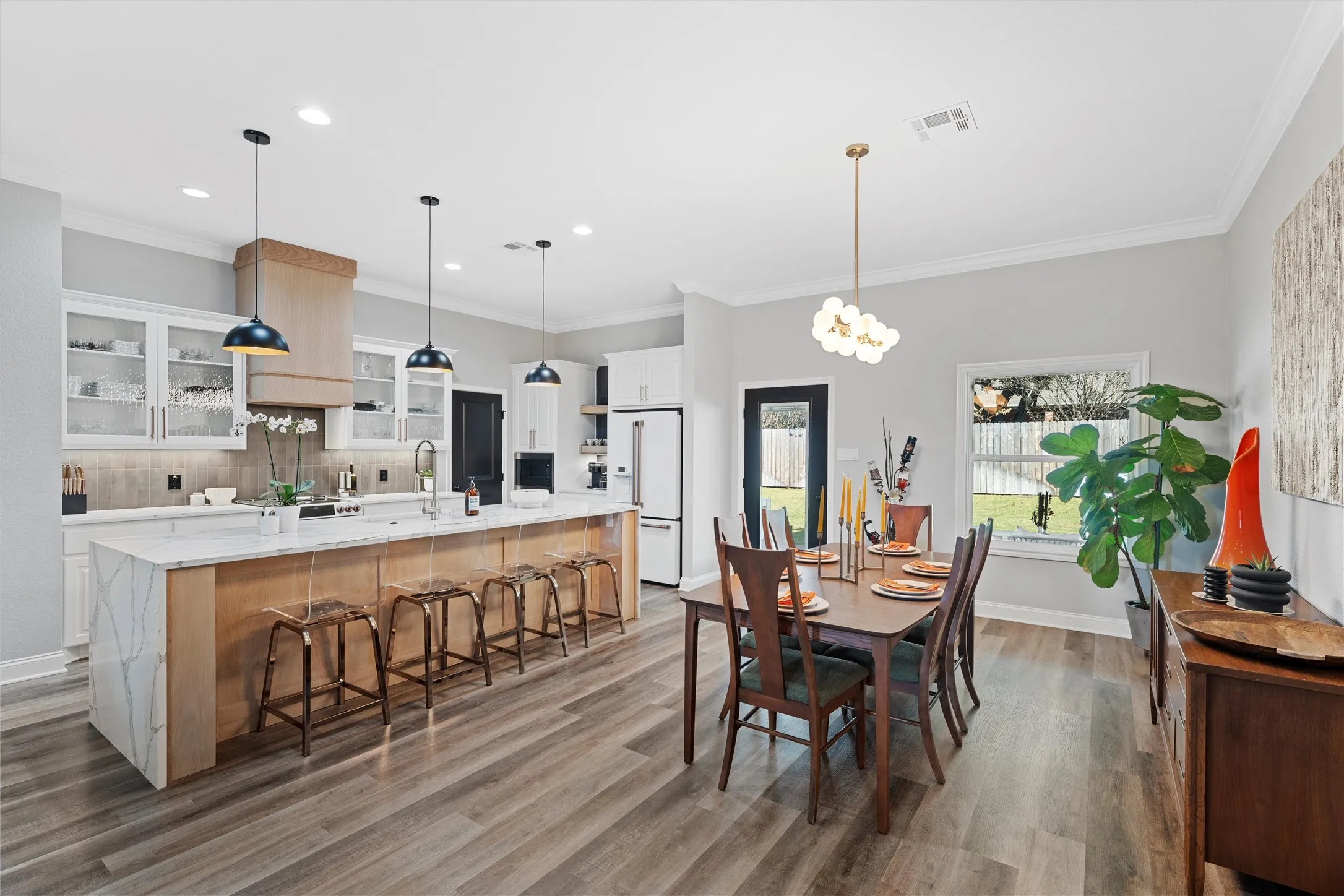 Single Family Residence For Sale in Mc Lennan County , 905 Day Star Drive, Hewitt, Texas 76643, 4 Bedroom, 3 Bathroom, 2 Garage spaces, 2,399 Sqft, built in 2023, Price $494,900, mls#21230922, Real Estate Agent in Hewitt, Homes For Sale in Mc Lennan county, Homes For Sale in Hewitt, Realtor in Hewitt Texas, Real Estate Brokerage Independent Realty Texas, Luminita Cordes Realtor