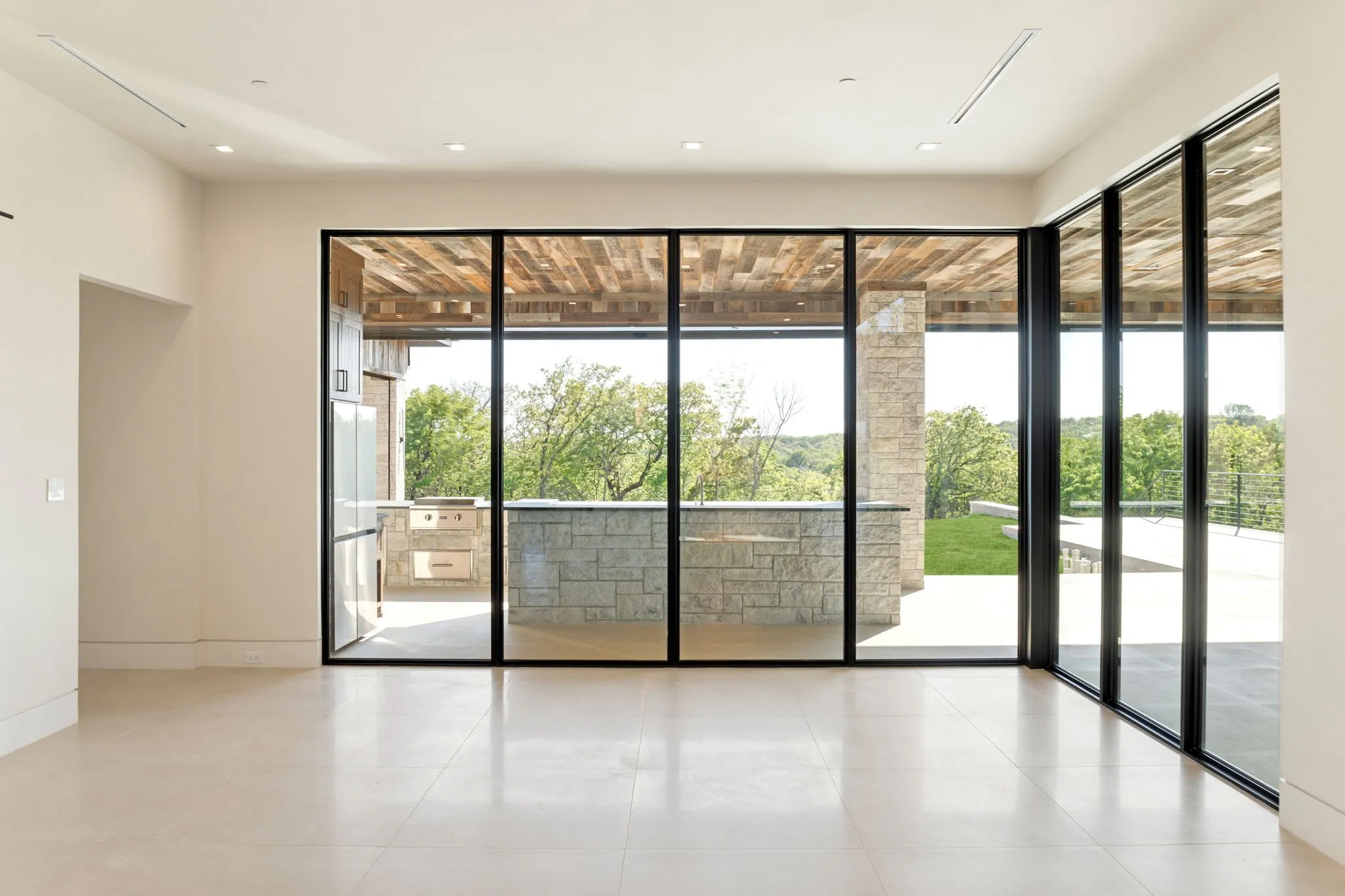 Single Family Residence For Sale in Denton County , 545 W Bob Jones Road, Southlake, Texas 76092, 6 Bedroom, 10 Bathroom, 7 Garage spaces, 12,046 Sqft, built in 2026, New Construction - Complete, mls#21230918, Real Estate Agent in Southlake, Homes For Sale in Denton county, Homes For Sale in Southlake, Realtor in Southlake Texas, Real Estate Brokerage Independent Realty Texas, Luminita Cordes Realtor