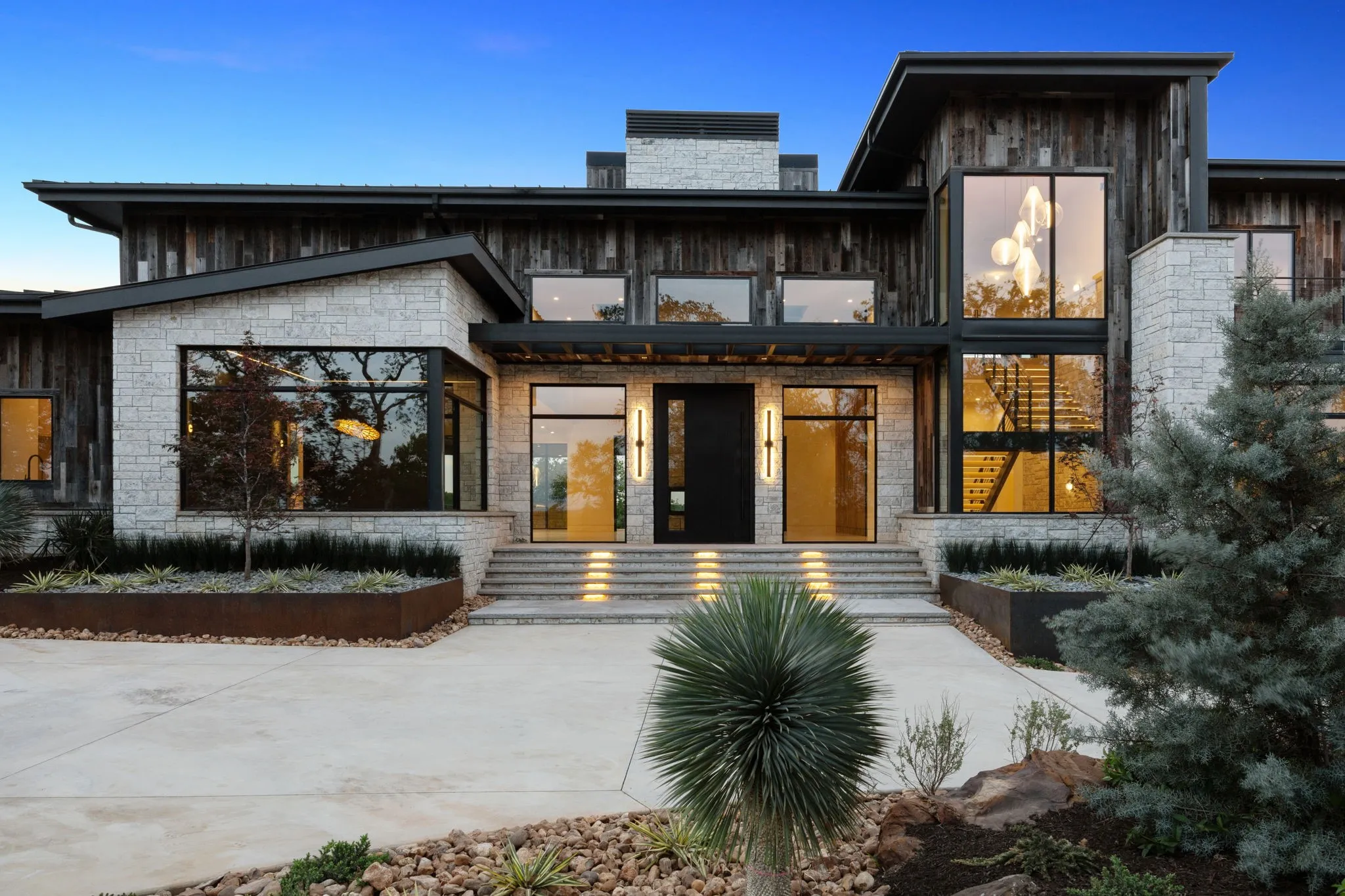 Single Family Residence For Sale in Denton County , 545 W Bob Jones Road, Southlake, Texas 76092, 6 Bedroom, 10 Bathroom, 7 Garage spaces, 12,046 Sqft, built in 2026, New Construction - Complete, mls#21230918, Real Estate Agent in Southlake, Homes For Sale in Denton county, Homes For Sale in Southlake, Realtor in Southlake Texas, Real Estate Brokerage Independent Realty Texas, Luminita Cordes Realtor