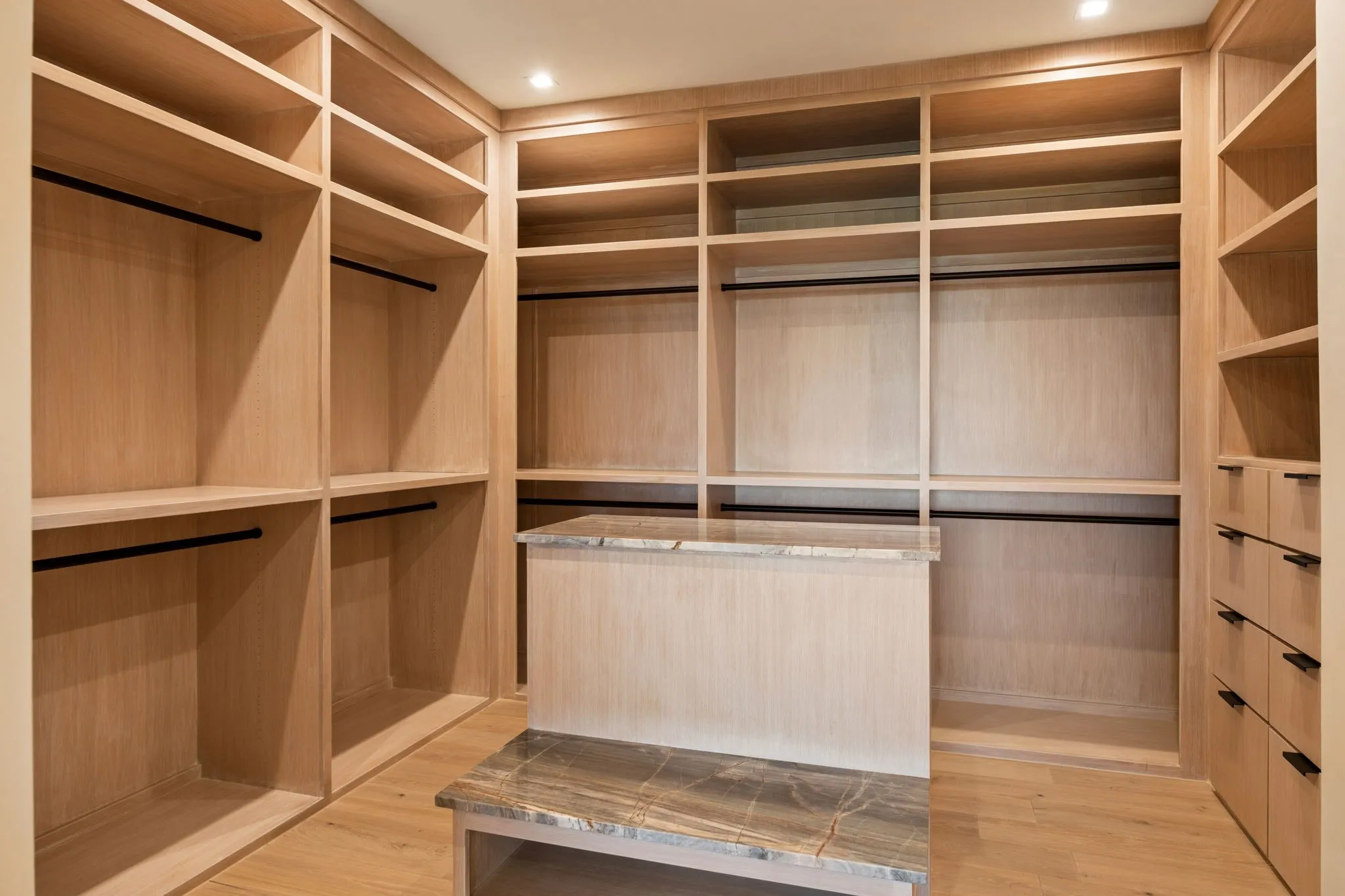 Primary Closet 2