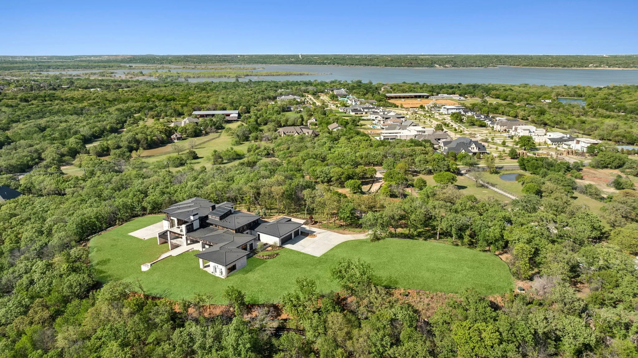 Single Family Residence For Sale in Denton County , 545 W Bob Jones Road, Southlake, Texas 76092, 6 Bedroom, 10 Bathroom, 7 Garage spaces, 12,046 Sqft, built in 2026, New Construction - Complete, mls#21230918, Real Estate Agent in Southlake, Homes For Sale in Denton county, Homes For Sale in Southlake, Realtor in Southlake Texas, Real Estate Brokerage Independent Realty Texas, Luminita Cordes Realtor