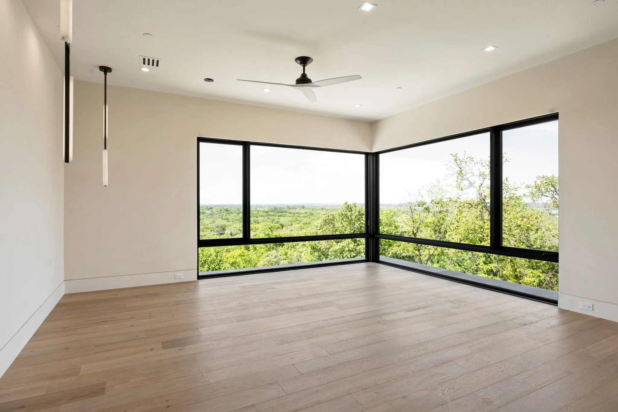 Single Family Residence For Sale in Denton County , 545 W Bob Jones Road, Southlake, Texas 76092, 6 Bedroom, 10 Bathroom, 7 Garage spaces, 12,046 Sqft, built in 2026, New Construction - Complete, mls#21230918, Real Estate Agent in Southlake, Homes For Sale in Denton county, Homes For Sale in Southlake, Realtor in Southlake Texas, Real Estate Brokerage Independent Realty Texas, Luminita Cordes Realtor