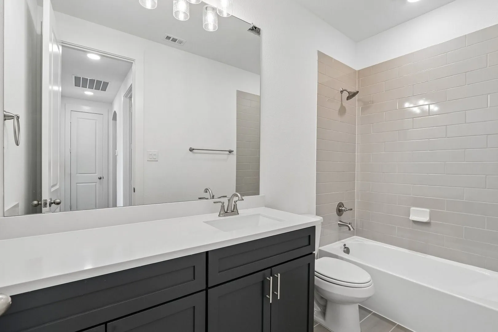 24-web-or-mls-Treeline Parkway-S0108-024