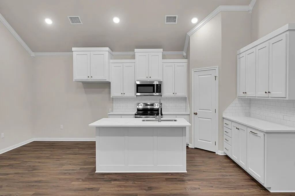 Single Family Residence For Sale in Mc Lennan County , 128 Morris Court, Mc Gregor, Texas 76657, 2 Bedroom, 2 Bathroom, Garage spaces, 1,052 Sqft, built in 2026, New Construction - Complete, mls#21229919, Real Estate Agent in Mc Gregor, Homes For Sale in Mc Lennan county, Homes For Sale in Mc Gregor, Realtor in Mc Gregor Texas, Real Estate Brokerage Independent Realty Texas, Luminita Cordes Realtor