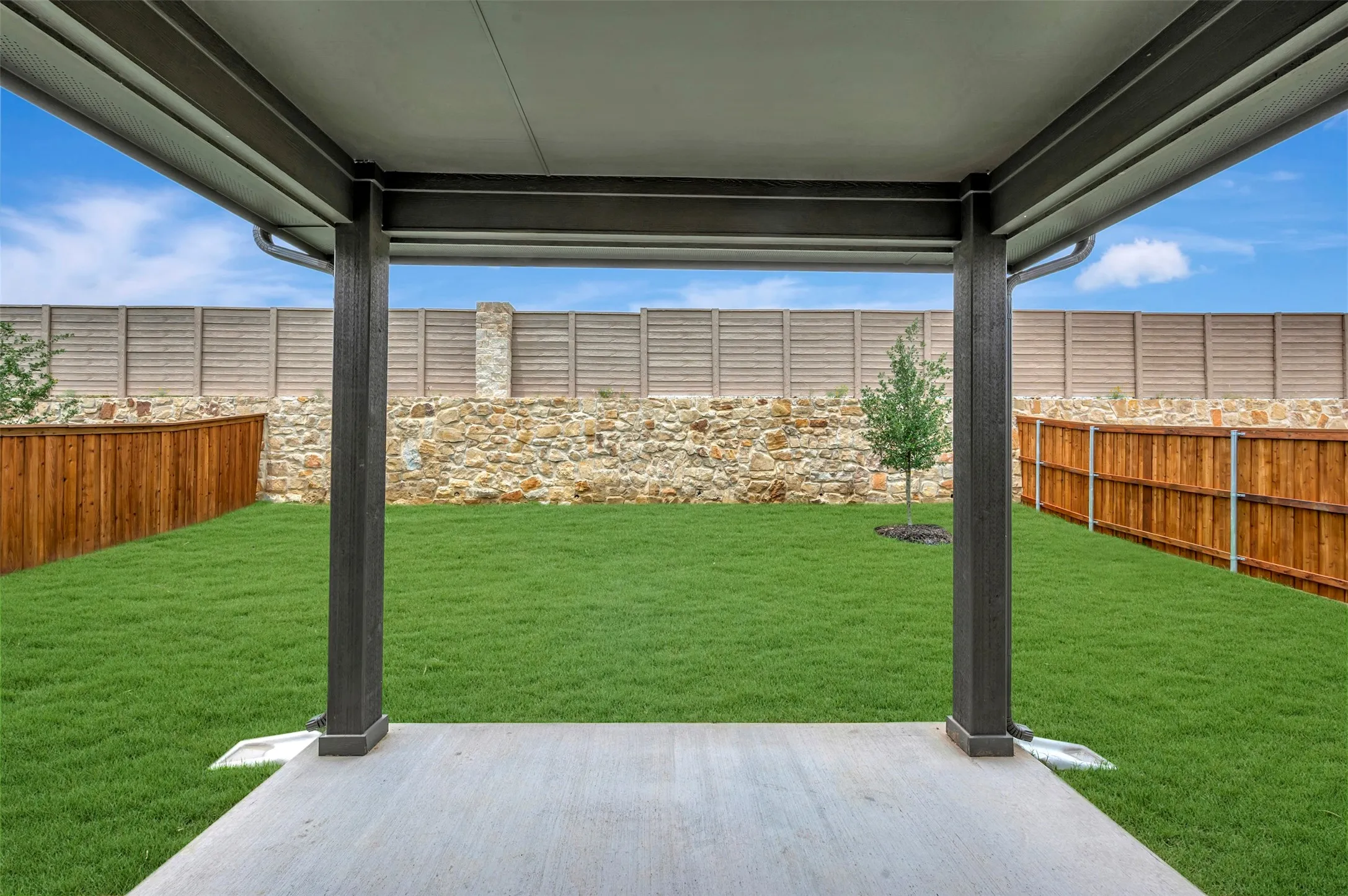 Single Family Residence For Sale in Wise County , 144 Summer Rain Way, Newark, Texas 76071, 5 Bedroom, 3 Bathroom, 2 Garage spaces, 2,655 Sqft, built in 2026, New Construction - Incomplete, mls#21230988, Real Estate Agent in Newark, Homes For Sale in Wise county, Homes For Sale in Newark, Realtor in Newark Texas, Real Estate Brokerage Independent Realty Texas, Luminita Cordes Realtor