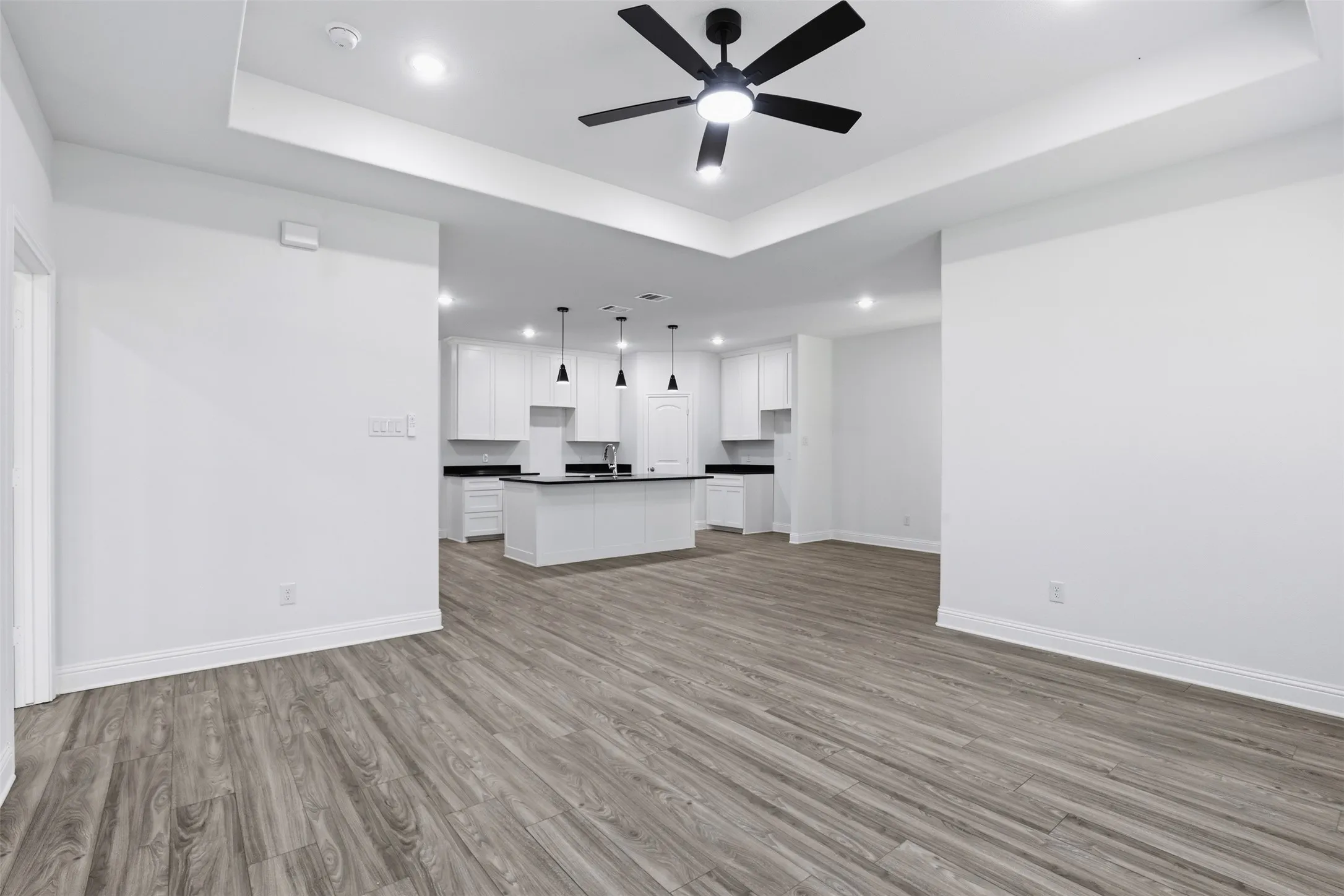 Single Family Residence For Sale in Tarrant County , 2611 Hunting Drive, Fort Worth, Texas 76119, 4 Bedroom, 2 Bathroom, 2 Garage spaces, 1,682 Sqft, built in 2026, New Construction - Complete, mls#21229373, Real Estate Agent in Fort Worth, Homes For Sale in Tarrant county, Homes For Sale in Fort Worth, Realtor in Fort Worth Texas, Real Estate Brokerage Independent Realty Texas, Luminita Cordes Realtor