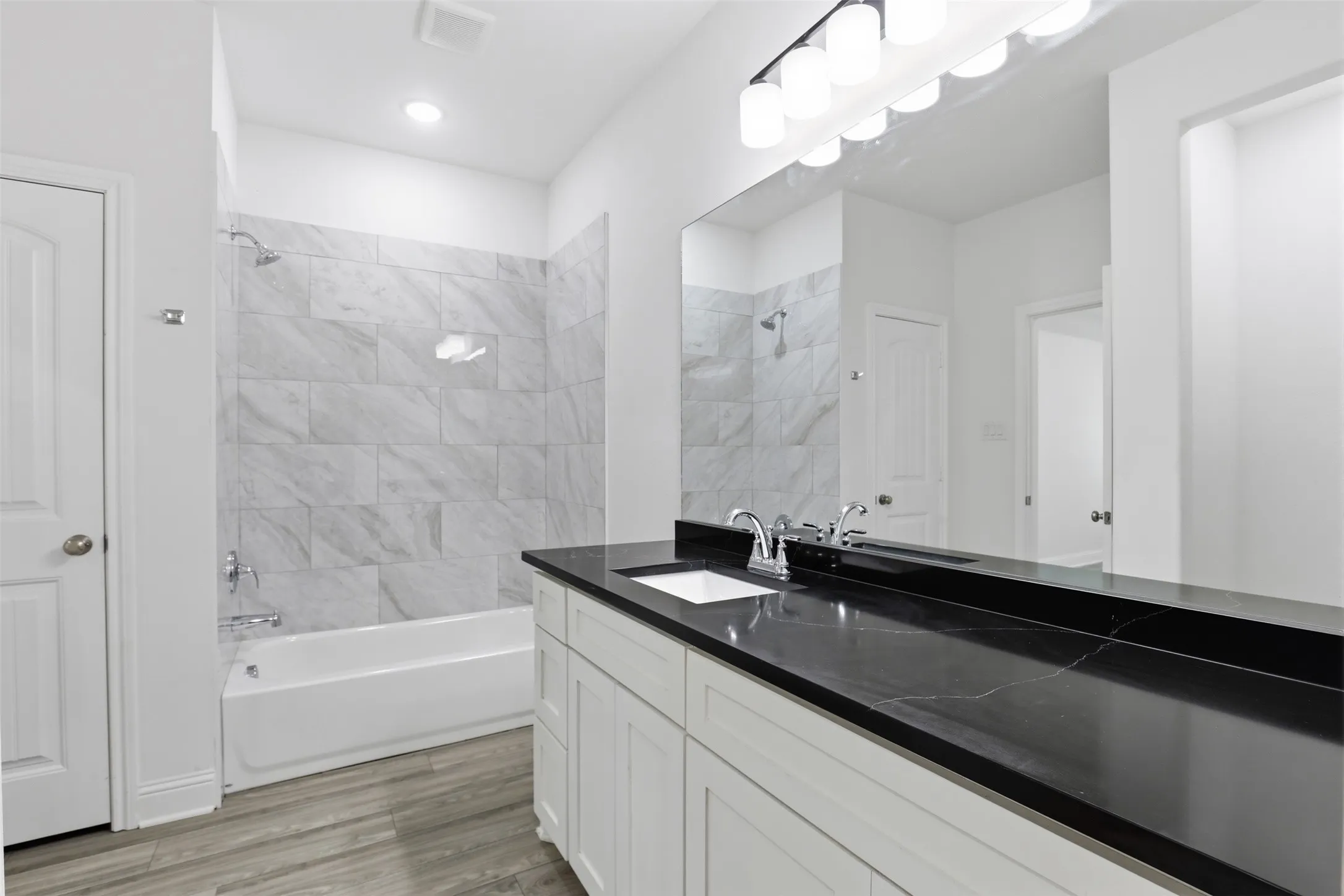 Single Family Residence For Sale in Tarrant County , 2611 Hunting Drive, Fort Worth, Texas 76119, 4 Bedroom, 2 Bathroom, 2 Garage spaces, 1,682 Sqft, built in 2026, New Construction - Complete, mls#21229373, Real Estate Agent in Fort Worth, Homes For Sale in Tarrant county, Homes For Sale in Fort Worth, Realtor in Fort Worth Texas, Real Estate Brokerage Independent Realty Texas, Luminita Cordes Realtor