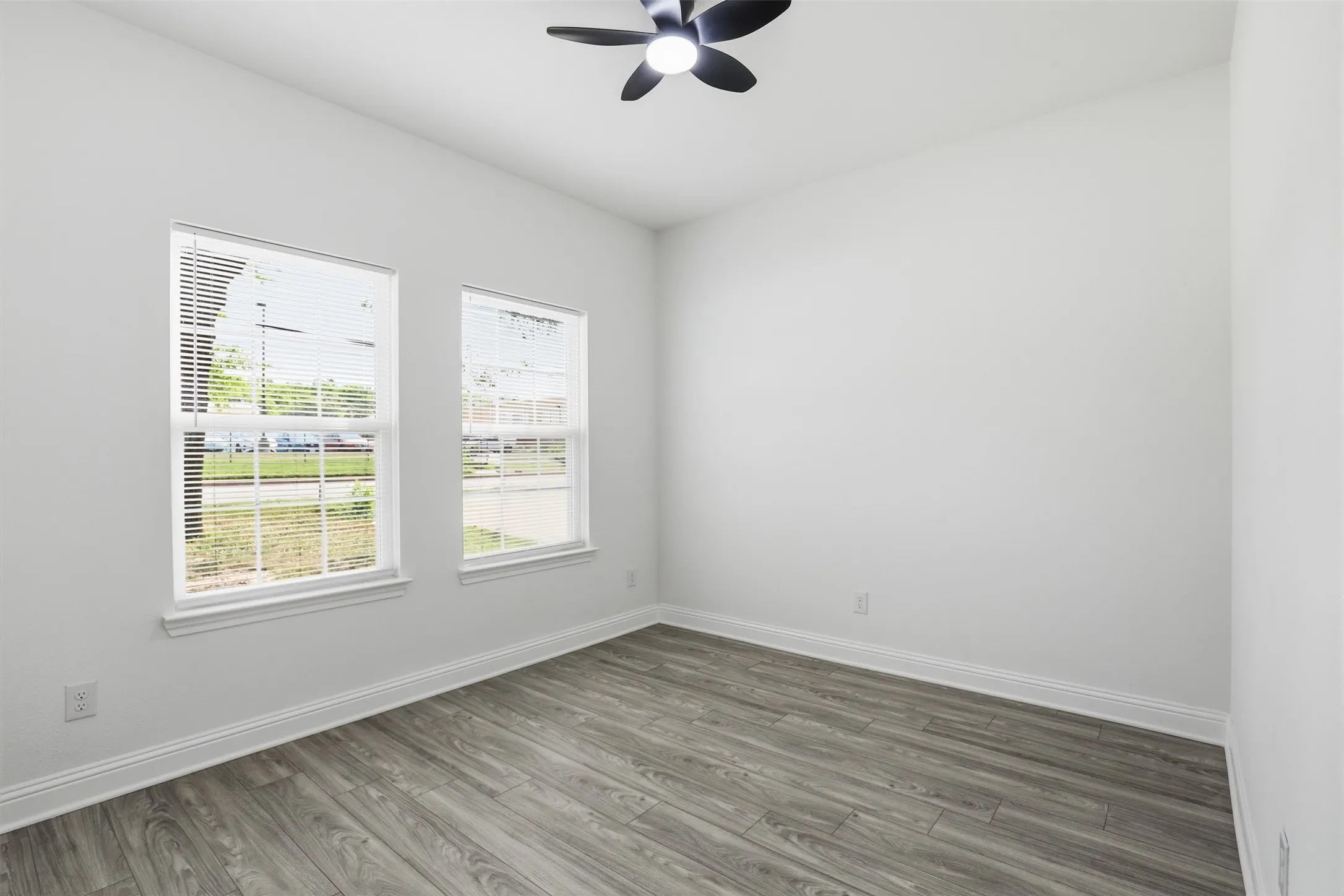 Second bedroom