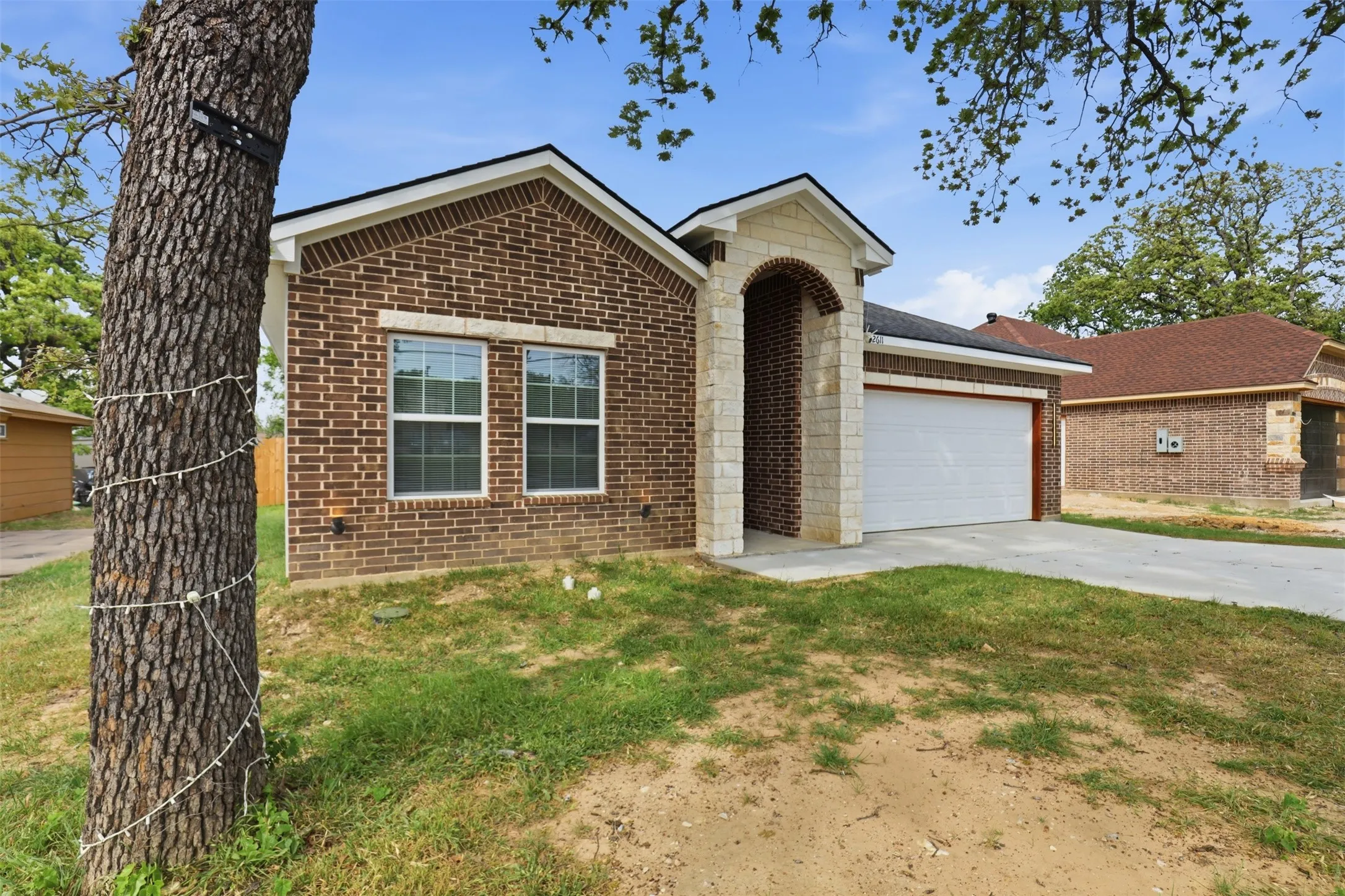 Single Family Residence For Sale in Tarrant County , 2611 Hunting Drive, Fort Worth, Texas 76119, 4 Bedroom, 2 Bathroom, 2 Garage spaces, 1,682 Sqft, built in 2026, New Construction - Complete, mls#21229373, Real Estate Agent in Fort Worth, Homes For Sale in Tarrant county, Homes For Sale in Fort Worth, Realtor in Fort Worth Texas, Real Estate Brokerage Independent Realty Texas, Luminita Cordes Realtor