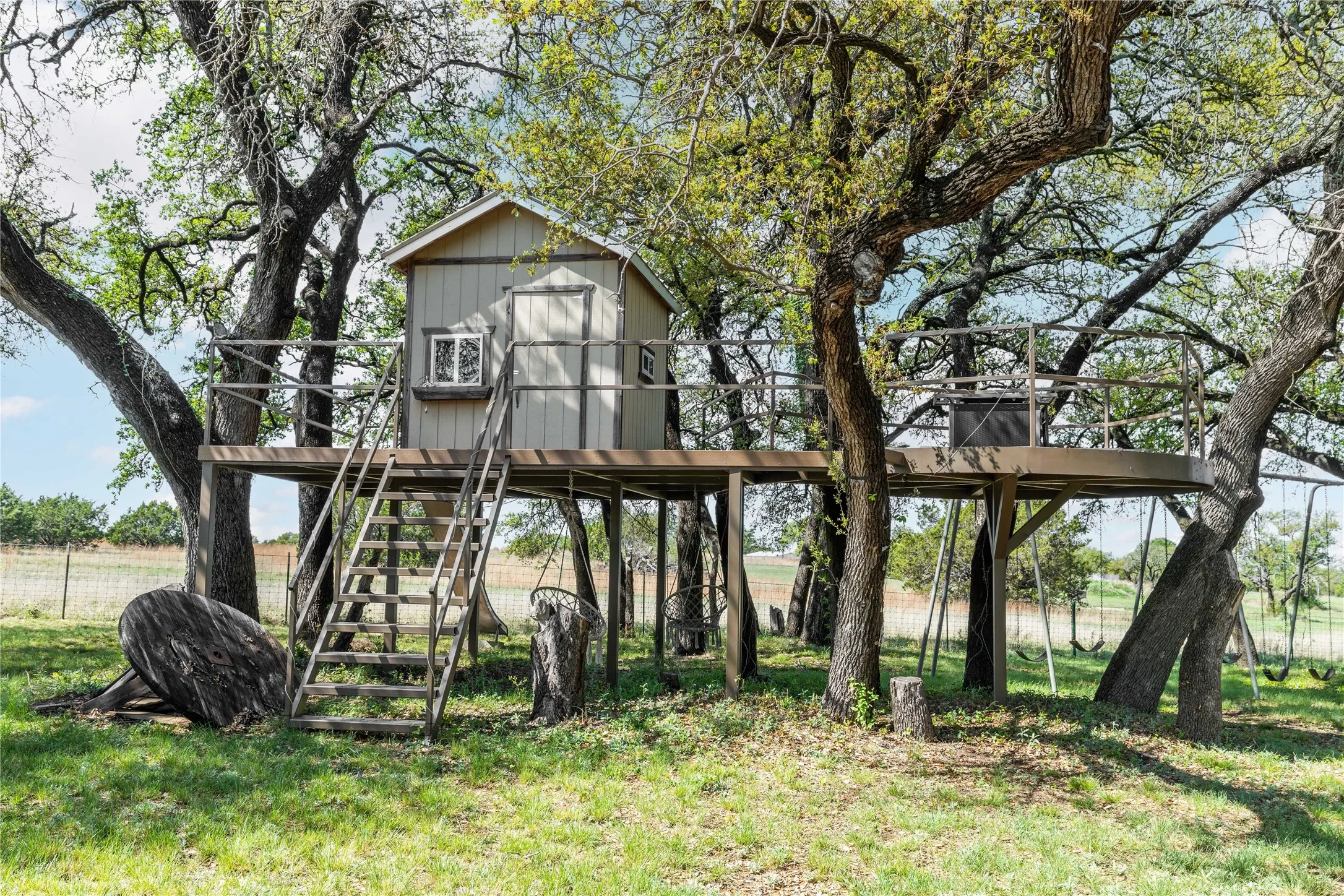 Single Family Residence For Sale in Mills County , 54 County Road 407, Goldthwaite, Texas 76844, 3 Bedrooms, 3 Bathrooms, Garage spaces, 3,480 Sqft, built in 2004, Preowned, Price $485,900, mls#21229722, Real Estate Agent in Goldthwaite, Homes For Sale in Mills county, Homes For Sale in Goldthwaite, Realtor in Goldthwaite Texas, Real Estate Brokerage Independent Realty Texas, Luminita Cordes Realtor