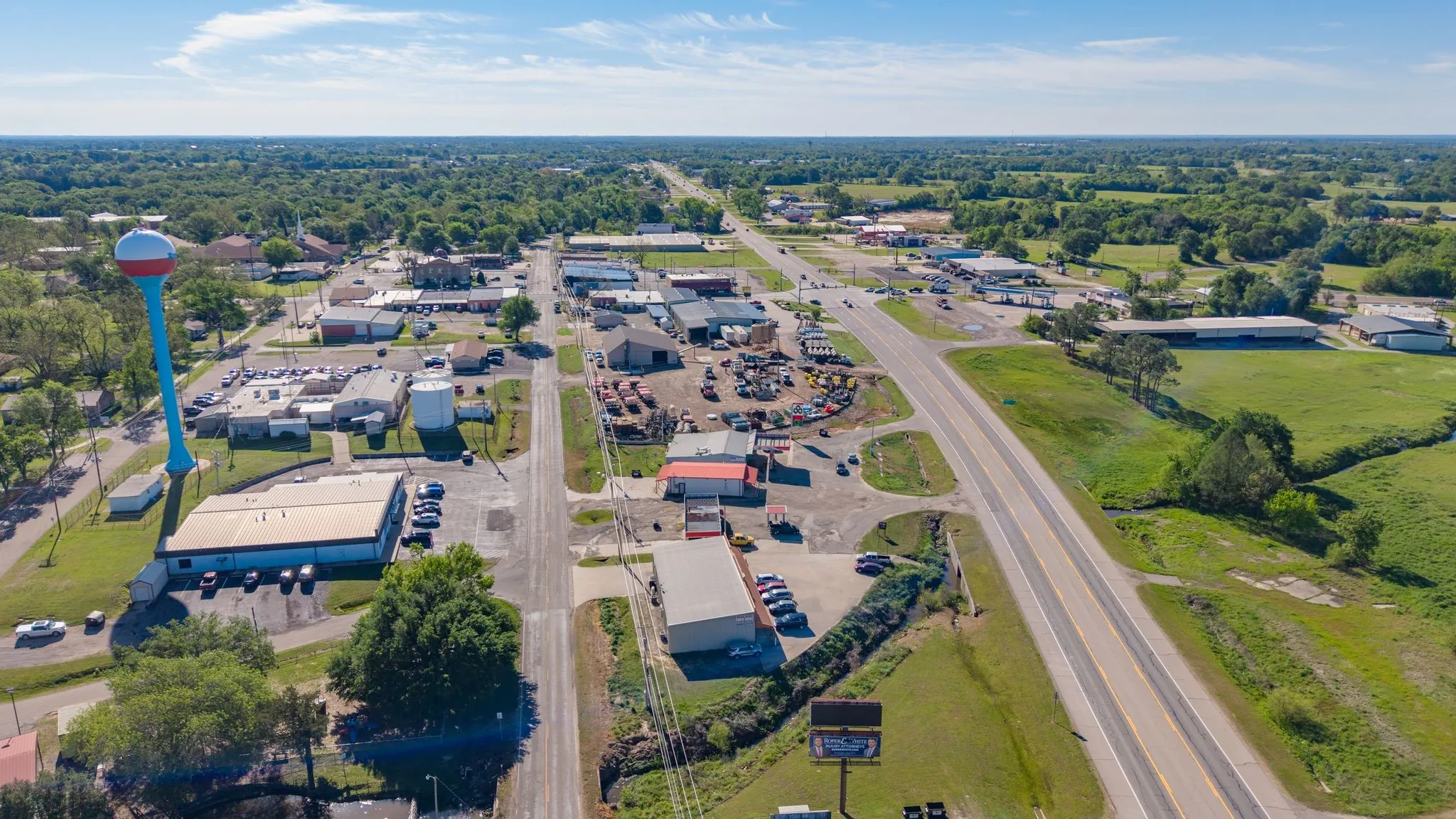 Business For Sale in Rains County , 316 W Lennon, Emory, Texas 75440, 0, 0, Garage spaces, 0 Sqft, built in 1980, Preowned, mls#21231066, Real Estate Agent in Emory, Homes For Sale in Rains county, Homes For Sale in Emory, Realtor in Emory Texas, Real Estate Brokerage Independent Realty Texas, Luminita Cordes Realtor