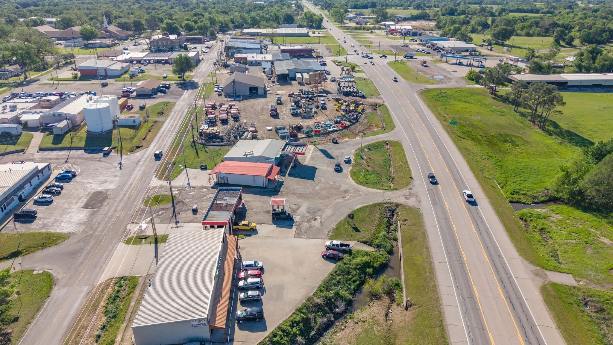 Business For Sale in Rains County , 316 W Lennon, Emory, Texas 75440, 0, 0, Garage spaces, 0 Sqft, built in 1980, Preowned, mls#21231066, Real Estate Agent in Emory, Homes For Sale in Rains county, Homes For Sale in Emory, Realtor in Emory Texas, Real Estate Brokerage Independent Realty Texas, Luminita Cordes Realtor