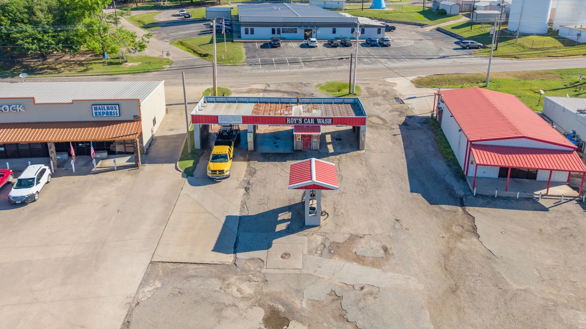 Business For Sale in Rains County , 316 W Lennon, Emory, Texas 75440, 0, 0, Garage spaces, 0 Sqft, built in 1980, Preowned, mls#21231066, Real Estate Agent in Emory, Homes For Sale in Rains county, Homes For Sale in Emory, Realtor in Emory Texas, Real Estate Brokerage Independent Realty Texas, Luminita Cordes Realtor