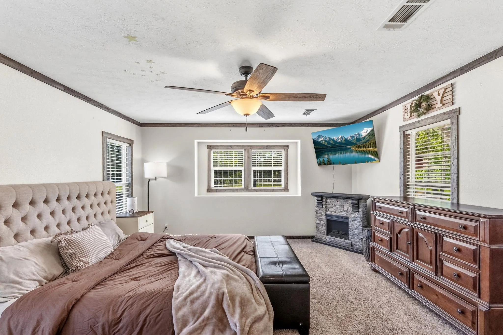Single Family Residence For Sale in Rains County , 151 Hilltop Lane, Emory, Texas 75440, 4 Bedroom, 3 Bathroom, Garage spaces, 2,906 Sqft, built in 2020, mls#21231125, Real Estate Agent in Emory, Homes For Sale in Rains county, Homes For Sale in Emory, Realtor in Emory Texas, Real Estate Brokerage Independent Realty Texas, Luminita Cordes Realtor