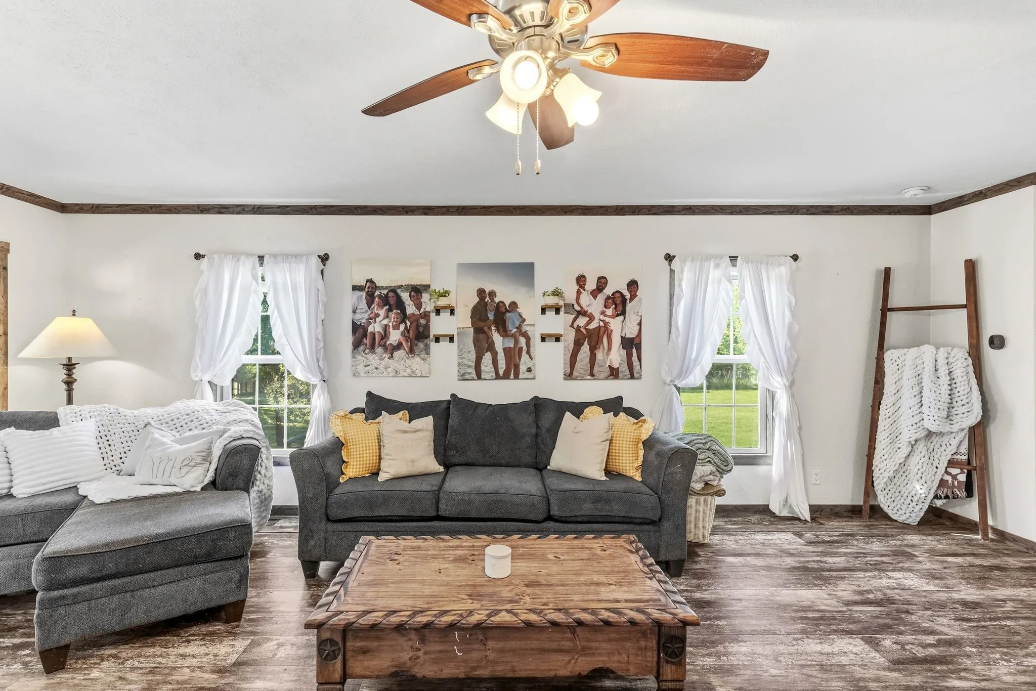 Single Family Residence For Sale in Rains County , 151 Hilltop Lane, Emory, Texas 75440, 4 Bedroom, 3 Bathroom, Garage spaces, 2,906 Sqft, built in 2020, mls#21231125, Real Estate Agent in Emory, Homes For Sale in Rains county, Homes For Sale in Emory, Realtor in Emory Texas, Real Estate Brokerage Independent Realty Texas, Luminita Cordes Realtor