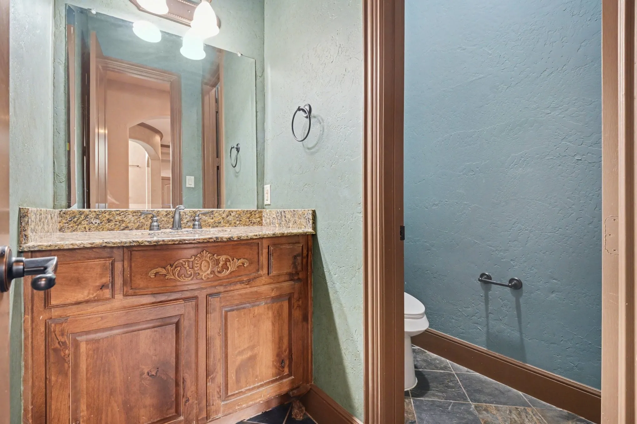 Single Family Residence For Sale in Collin County , 2330 Purdue Drive, Lucas, Texas 75002, 4 Bedroom, 4 Bathroom, 3 Garage spaces, 4,618 Sqft, built in 2007, mls#21231056, Real Estate Agent in Lucas, Homes For Sale in Collin county, Homes For Sale in Lucas, Realtor in Lucas Texas, Real Estate Brokerage Independent Realty Texas, Luminita Cordes Realtor