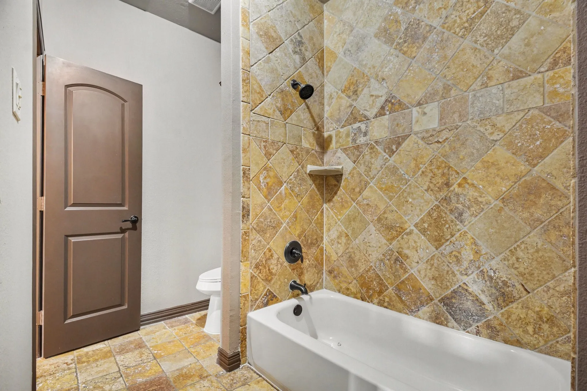 Single Family Residence For Sale in Collin County , 2330 Purdue Drive, Lucas, Texas 75002, 4 Bedroom, 4 Bathroom, 3 Garage spaces, 4,618 Sqft, built in 2007, mls#21231056, Real Estate Agent in Lucas, Homes For Sale in Collin county, Homes For Sale in Lucas, Realtor in Lucas Texas, Real Estate Brokerage Independent Realty Texas, Luminita Cordes Realtor