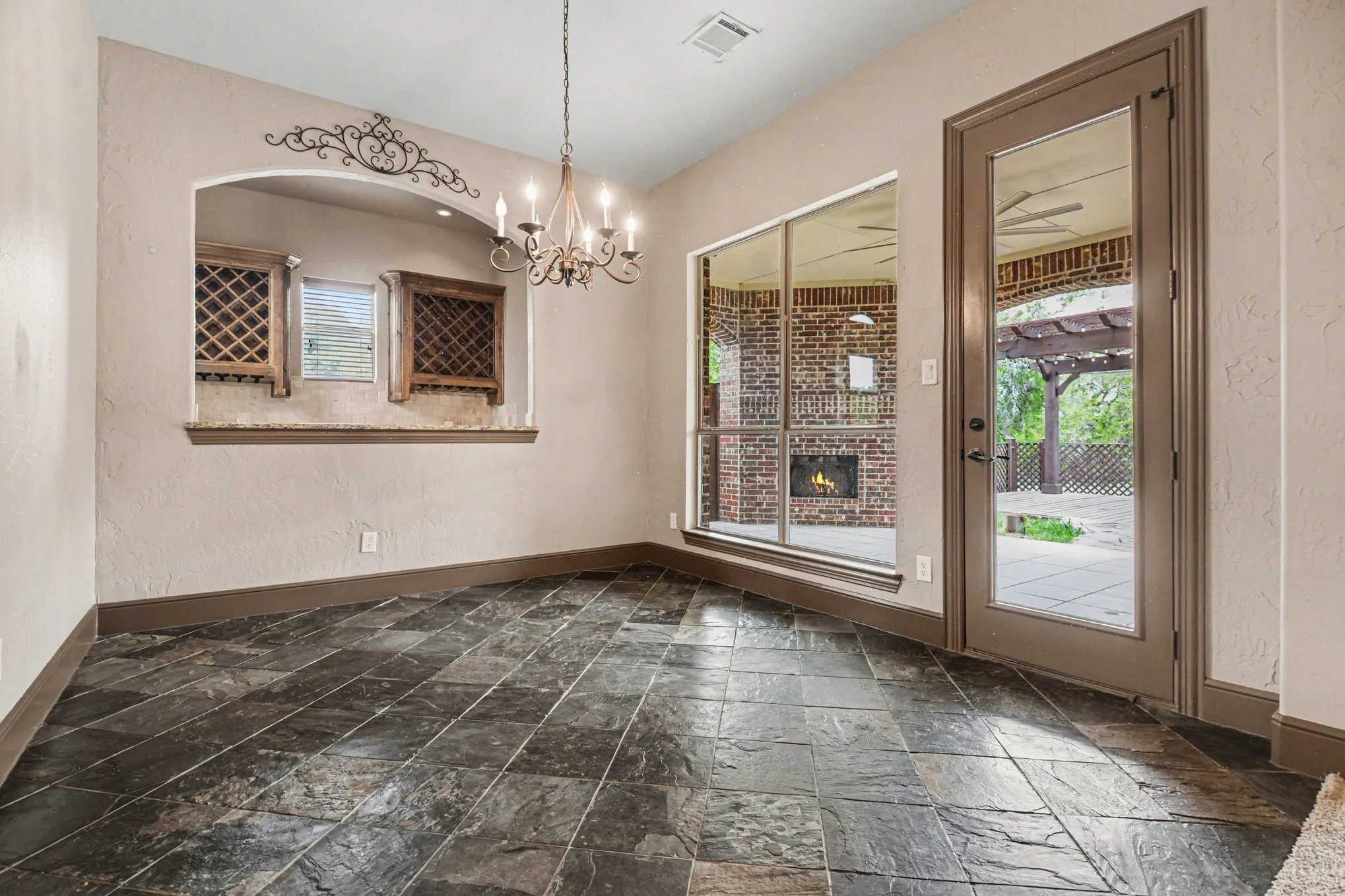 Single Family Residence For Sale in Collin County , 2330 Purdue Drive, Lucas, Texas 75002, 4 Bedroom, 4 Bathroom, 3 Garage spaces, 4,618 Sqft, built in 2007, mls#21231056, Real Estate Agent in Lucas, Homes For Sale in Collin county, Homes For Sale in Lucas, Realtor in Lucas Texas, Real Estate Brokerage Independent Realty Texas, Luminita Cordes Realtor