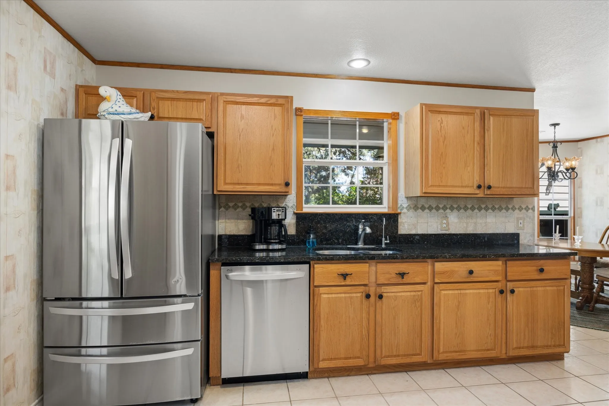 Farm For Sale in Hood County , 1311 Williamson Road, Granbury, Texas 76048, 3 Bedroom, 3 Bathroom, 3 Garage spaces, 2,598 Sqft, built in 2002, Preowned, mls#21216572, Real Estate Agent in Granbury, Homes For Sale in Hood county, Homes For Sale in Granbury, Realtor in Granbury Texas, Real Estate Brokerage Independent Realty Texas, Luminita Cordes Realtor