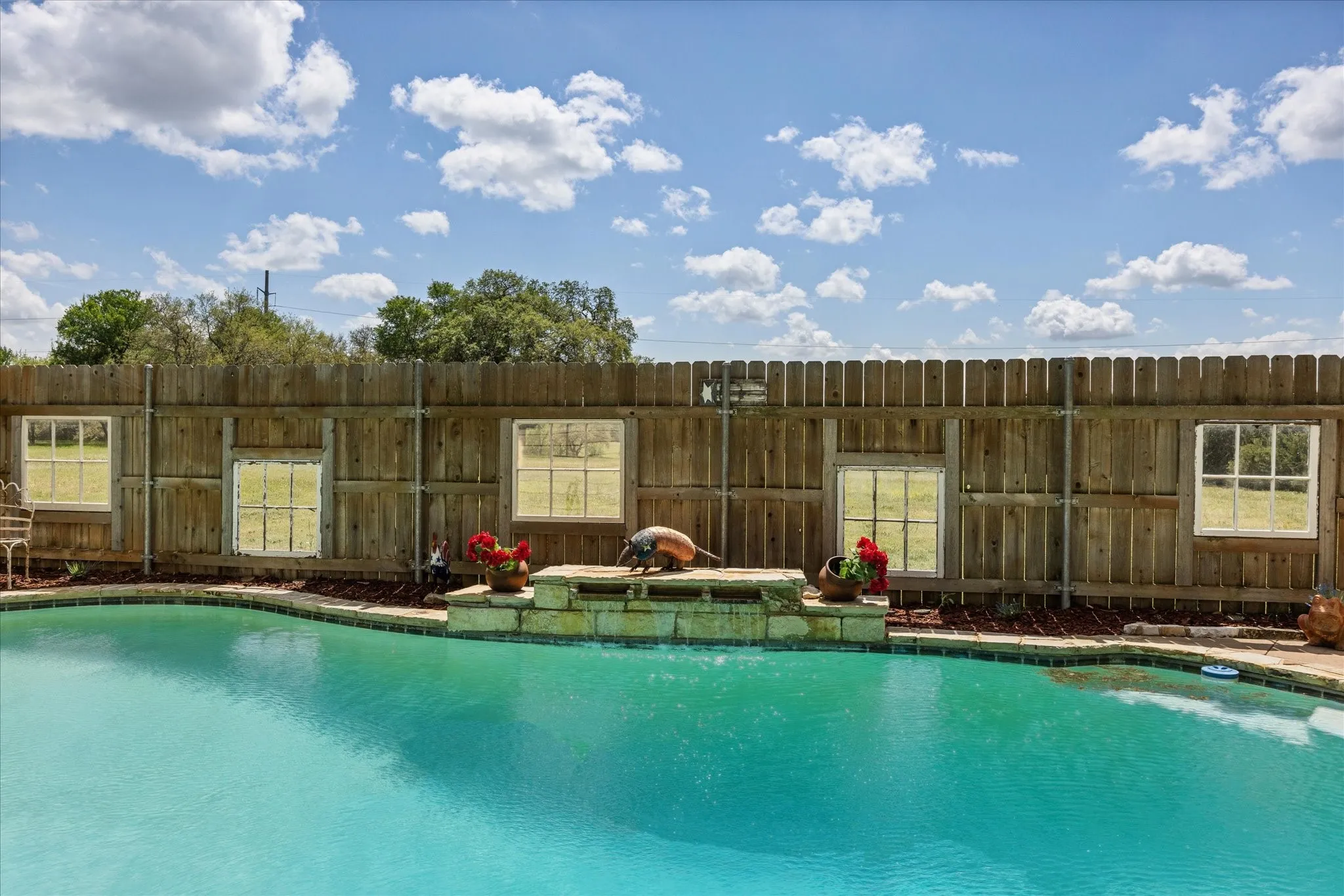 Farm For Sale in Hood County , 1311 Williamson Road, Granbury, Texas 76048, 3 Bedroom, 3 Bathroom, 3 Garage spaces, 2,598 Sqft, built in 2002, Preowned, mls#21216572, Real Estate Agent in Granbury, Homes For Sale in Hood county, Homes For Sale in Granbury, Realtor in Granbury Texas, Real Estate Brokerage Independent Realty Texas, Luminita Cordes Realtor