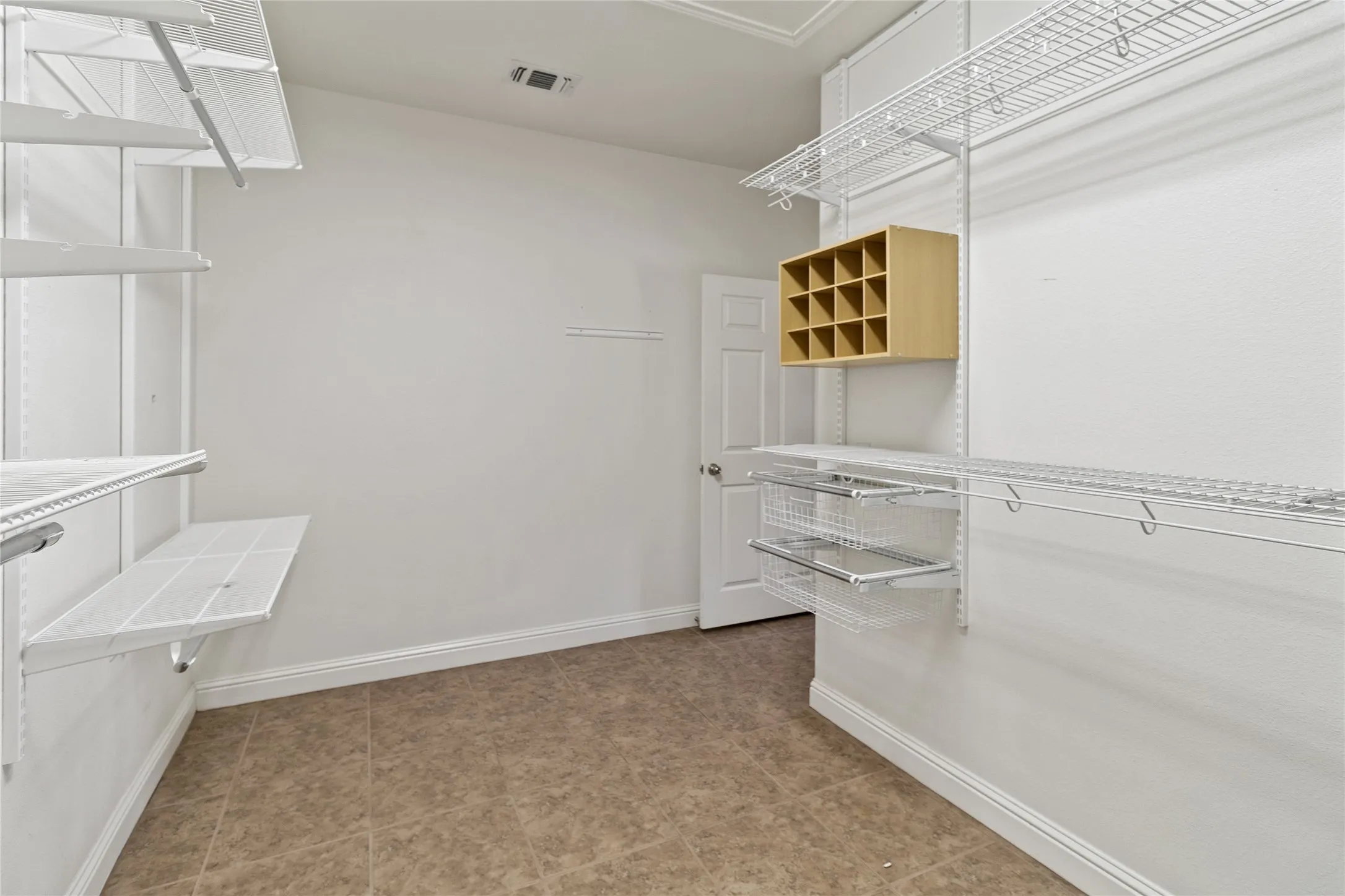 Single Family Residence For Sale in Camp County , 244 CR 2321, Pittsburg, Texas 75686, 3 Bedroom, 2 Bathroom, 2 Garage spaces, 2,086 Sqft, built in 2008, Price $575,000, mls#21230189, Real Estate Agent in Pittsburg, Homes For Sale in Camp county, Homes For Sale in Pittsburg, Realtor in Pittsburg Texas, Real Estate Brokerage Independent Realty Texas, Luminita Cordes Realtor