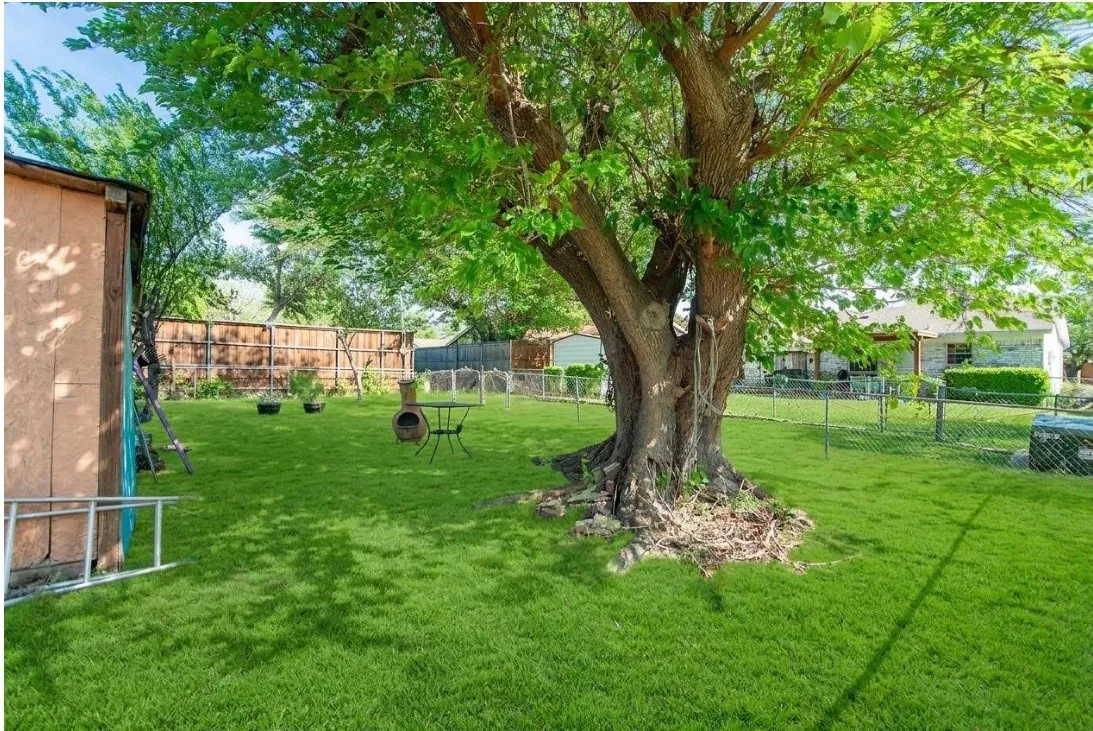 Single Family Residence For Sale in Collin County , 8501 Preston Trace Boulevard, Frisco, Texas 75033, 4 Bedroom, 2 Bathroom, Garage spaces, 1,141 Sqft, built in 1974, mls#21230345, Real Estate Agent in Frisco, Homes For Sale in Collin county, Homes For Sale in Frisco, Realtor in Frisco Texas, Real Estate Brokerage Independent Realty Texas, Luminita Cordes Realtor
