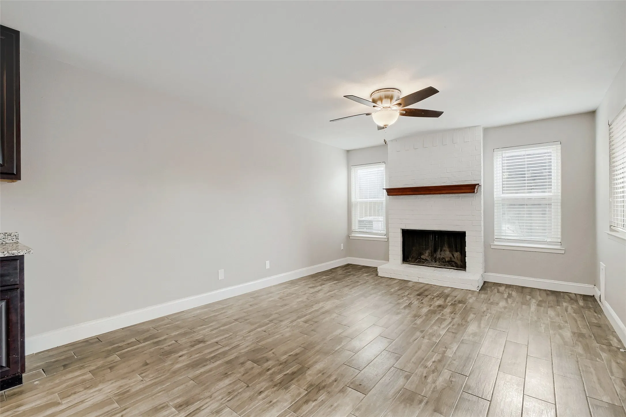 Single Family Residence For Sale in Tarrant County , 1624 Choteau Circle, Grapevine, Texas 76051, 3 Bedroom, 2 Bathroom, Garage spaces, 2,092 Sqft, built in 1977, mls#21195035, Real Estate Agent in Grapevine, Homes For Sale in Tarrant county, Homes For Sale in Grapevine, Realtor in Grapevine Texas, Real Estate Brokerage Independent Realty Texas, Luminita Cordes Realtor