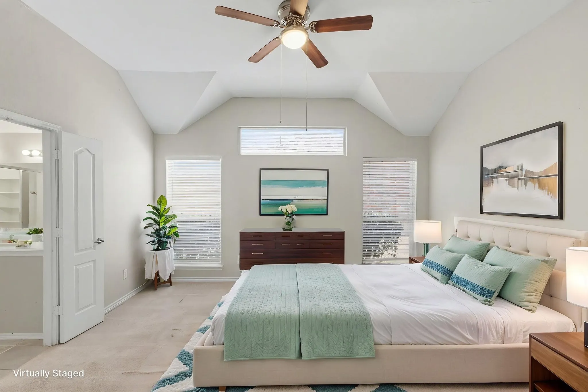 Single Family Residence For Sale in Collin County , 11816 Rocky Point Drive, Frisco, Texas 75035, 3 Bedroom, 2 Bathroom, 2 Garage spaces, 1,613 Sqft, built in 1997, Preowned, mls#21231324, Real Estate Agent in Frisco, Homes For Sale in Collin county, Homes For Sale in Frisco, Realtor in Frisco Texas, Real Estate Brokerage Independent Realty Texas, Luminita Cordes Realtor