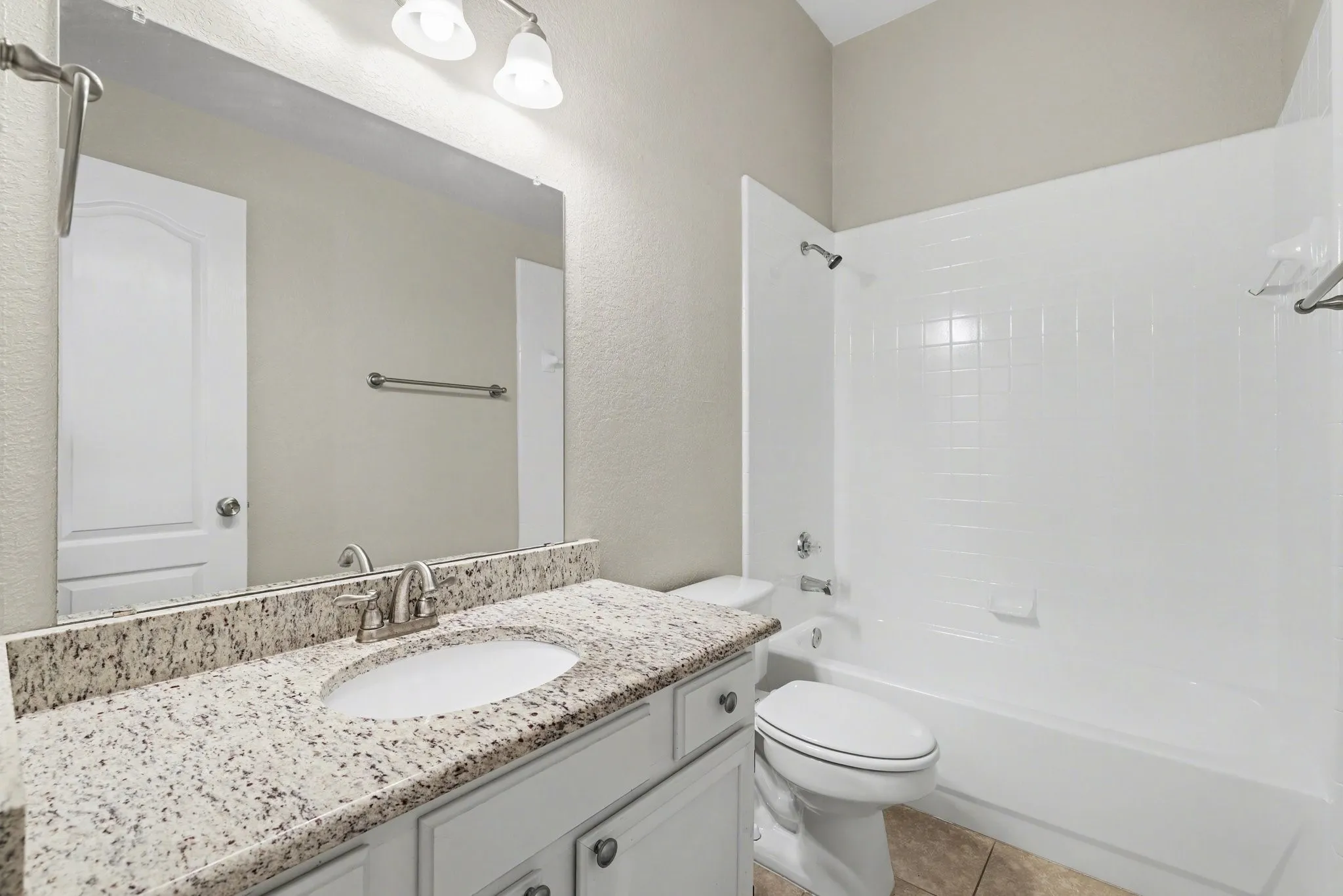 Single Family Residence For Sale in Collin County , 11816 Rocky Point Drive, Frisco, Texas 75035, 3 Bedroom, 2 Bathroom, 2 Garage spaces, 1,613 Sqft, built in 1997, Preowned, mls#21231324, Real Estate Agent in Frisco, Homes For Sale in Collin county, Homes For Sale in Frisco, Realtor in Frisco Texas, Real Estate Brokerage Independent Realty Texas, Luminita Cordes Realtor