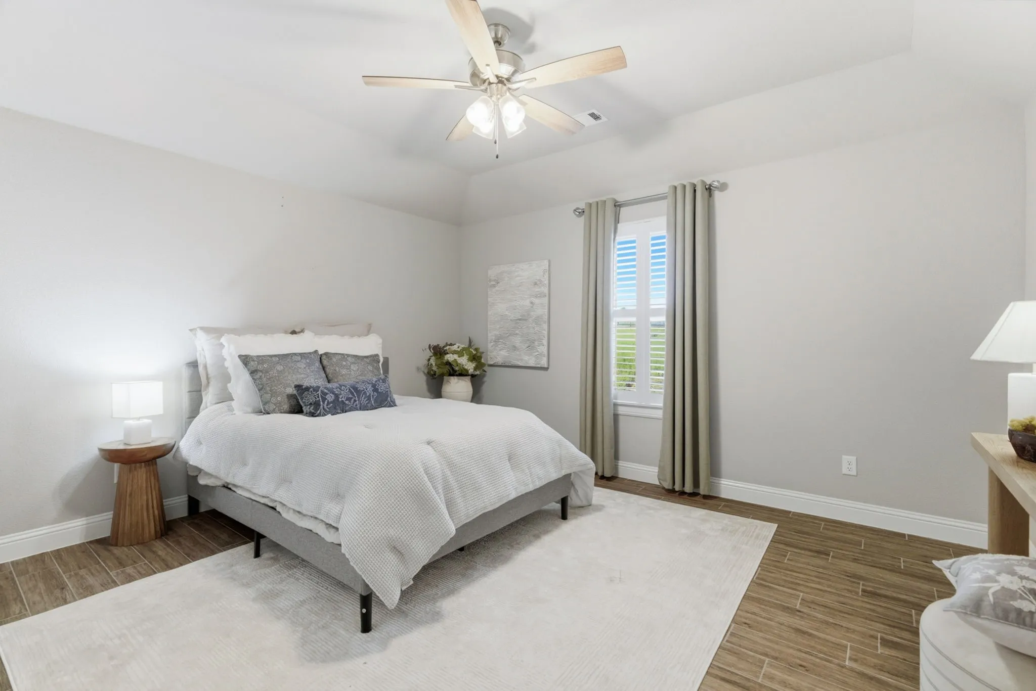 Single Family Residence For Sale in Parker County , 1016 Paradise Parkway, Poolville, Texas 76487, 5 Bedrooms, 3 Bathrooms, 2 Garage spaces, 2,728 Sqft, built in 2023, Price $745,000, mls#21227264, Real Estate Agent in Poolville, Homes For Sale in Parker county, Homes For Sale in Poolville, Realtor in Poolville Texas, Real Estate Brokerage Independent Realty Texas, Luminita Cordes Realtor