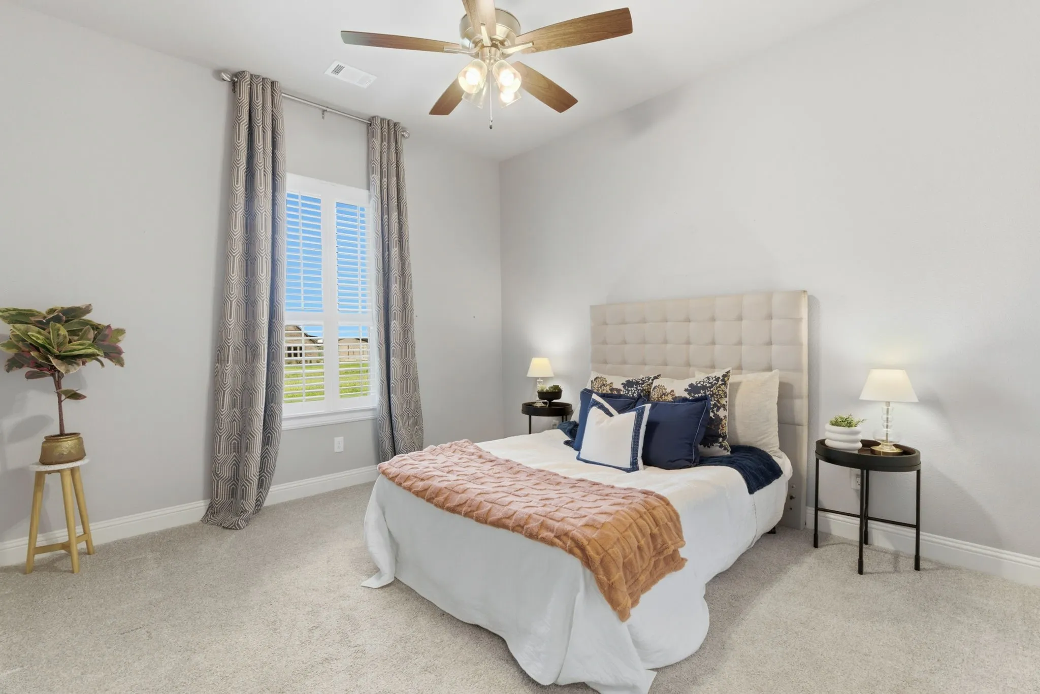 Single Family Residence For Sale in Parker County , 1016 Paradise Parkway, Poolville, Texas 76487, 5 Bedrooms, 3 Bathrooms, 2 Garage spaces, 2,728 Sqft, built in 2023, Price $745,000, mls#21227264, Real Estate Agent in Poolville, Homes For Sale in Parker county, Homes For Sale in Poolville, Realtor in Poolville Texas, Real Estate Brokerage Independent Realty Texas, Luminita Cordes Realtor