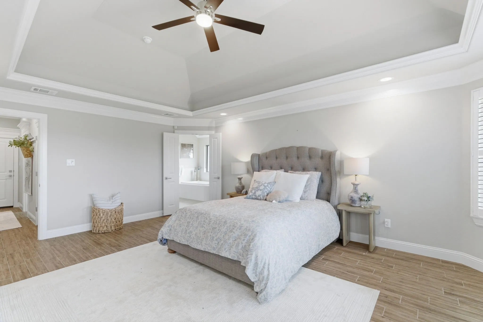 Single Family Residence For Sale in Parker County , 1016 Paradise Parkway, Poolville, Texas 76487, 5 Bedrooms, 3 Bathrooms, 2 Garage spaces, 2,728 Sqft, built in 2023, Price $745,000, mls#21227264, Real Estate Agent in Poolville, Homes For Sale in Parker county, Homes For Sale in Poolville, Realtor in Poolville Texas, Real Estate Brokerage Independent Realty Texas, Luminita Cordes Realtor