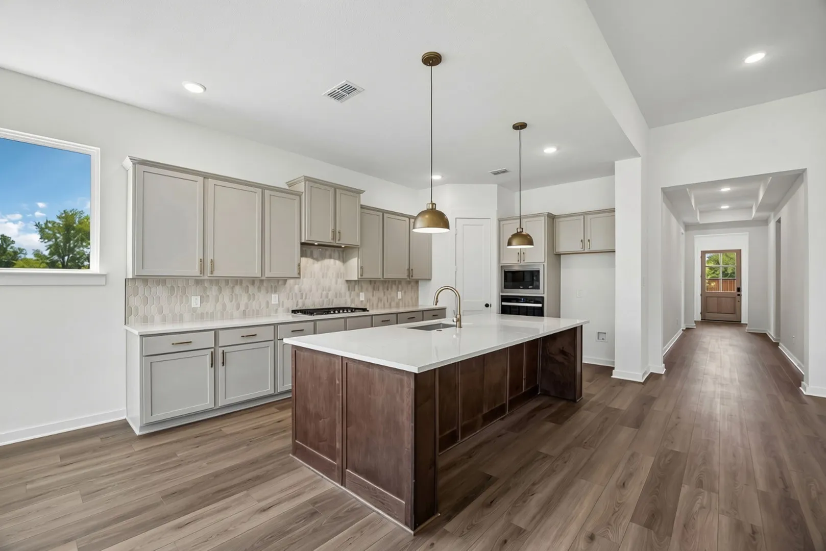 Listing (41)
