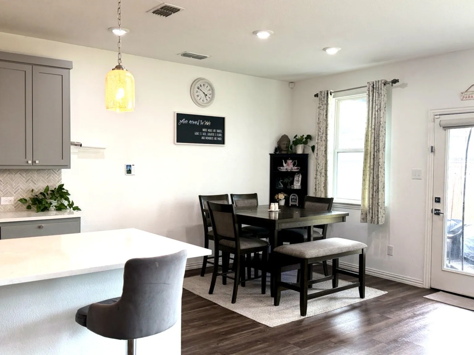 Single Family Residence For Sale in Collin County , 2603 Lemon Mint Lane, Melissa, Texas 75454, 5 Bedrooms, 3 Bathrooms, 2 Garage spaces, 2,870 Sqft, built in 2022, Price $499,900, mls#21216511, Real Estate Agent in Melissa, Homes For Sale in Collin county, Homes For Sale in Melissa, Realtor in Melissa Texas, Real Estate Brokerage Independent Realty Texas, Luminita Cordes Realtor